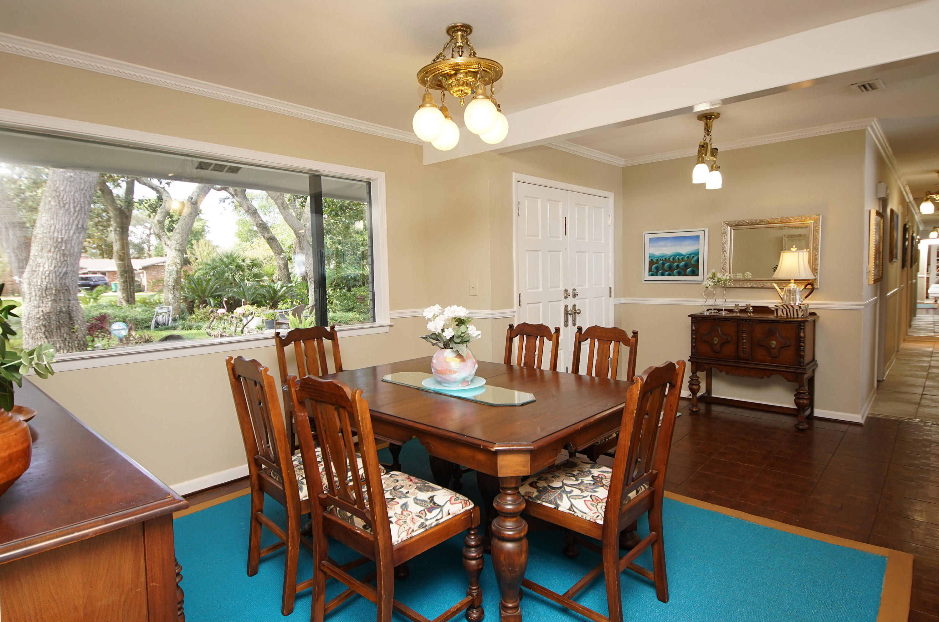 LAKE LORRAINE ESTATES - Residential