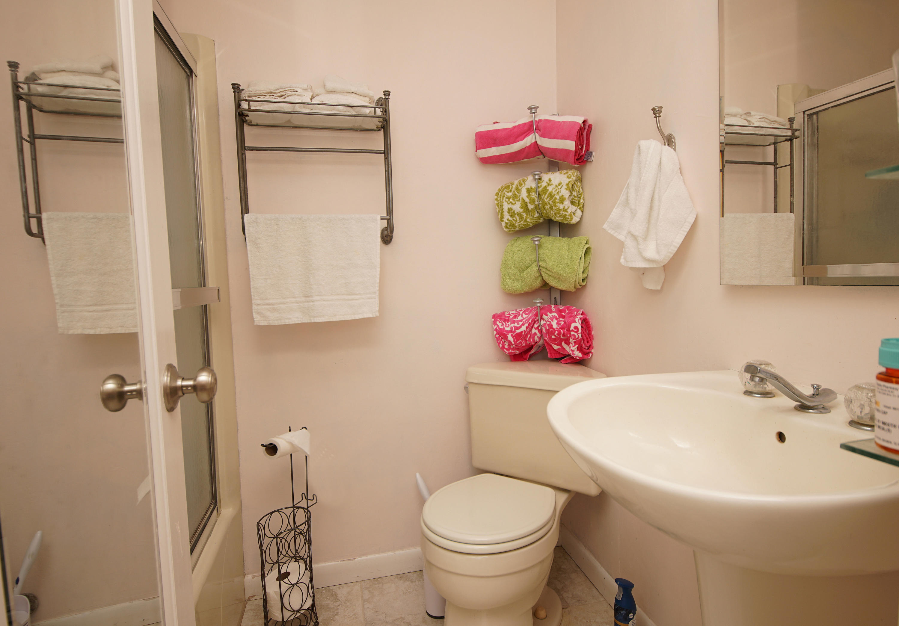 LAKE LORRAINE ESTATES - Residential