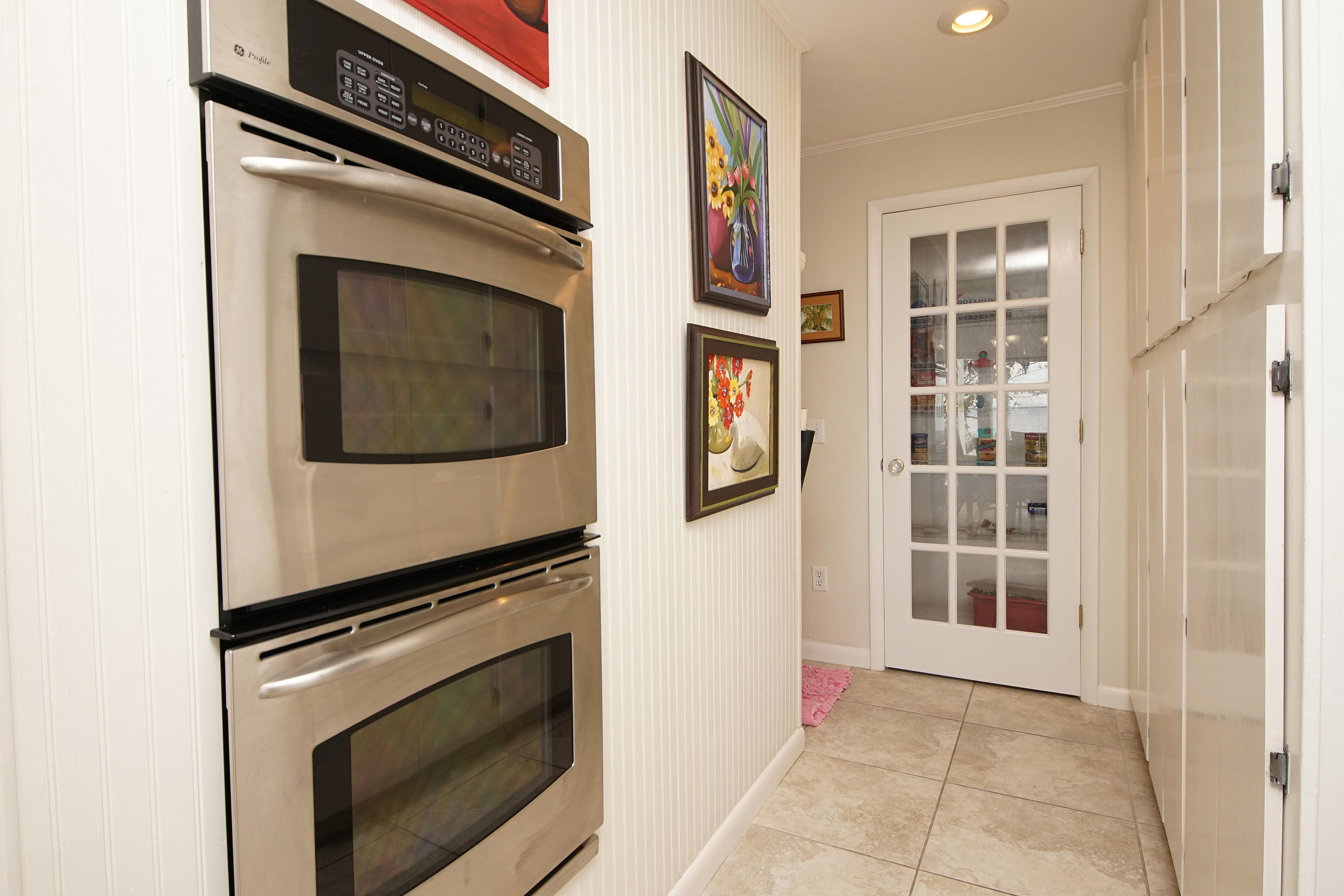 LAKE LORRAINE ESTATES - Residential