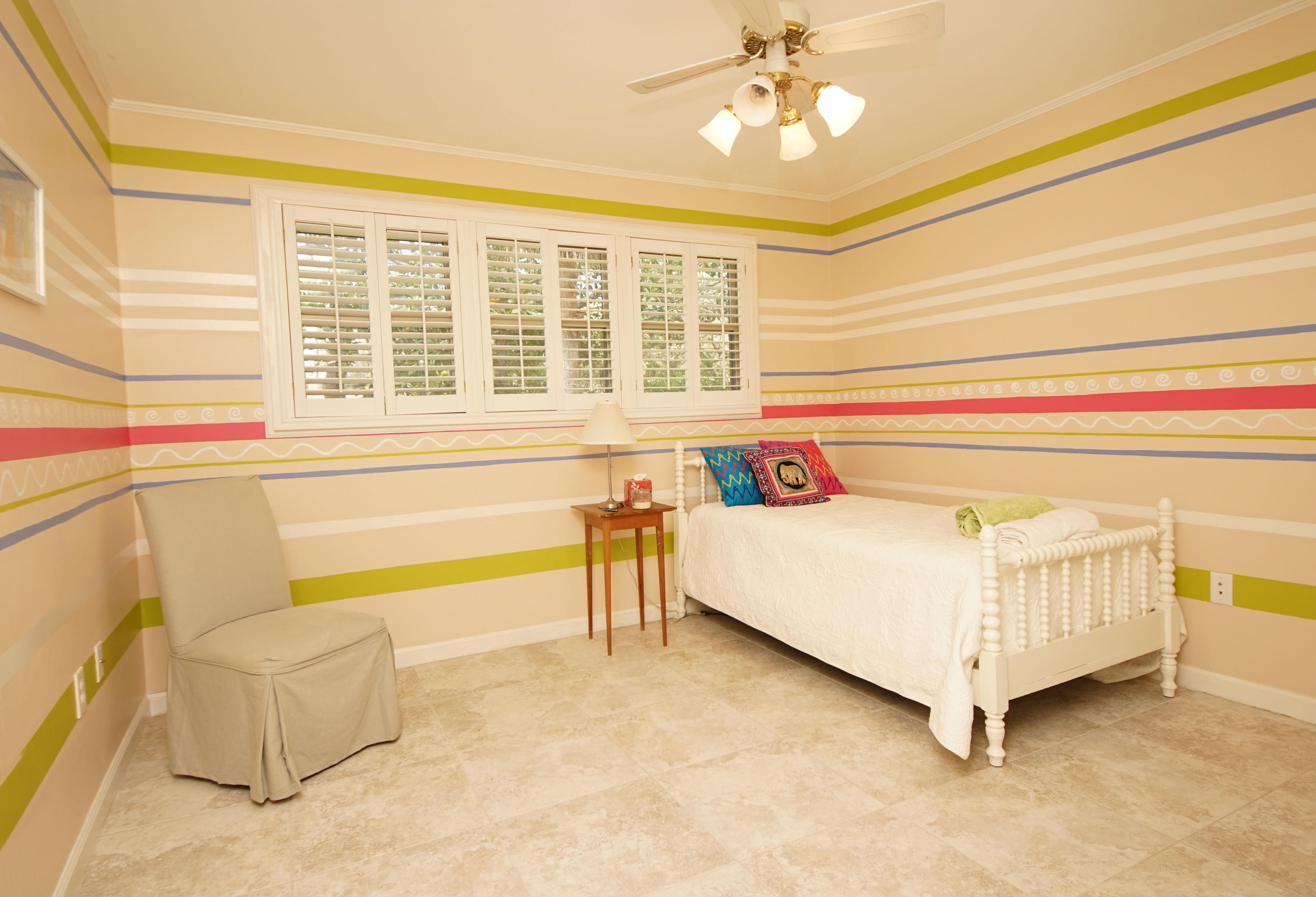 LAKE LORRAINE ESTATES - Residential