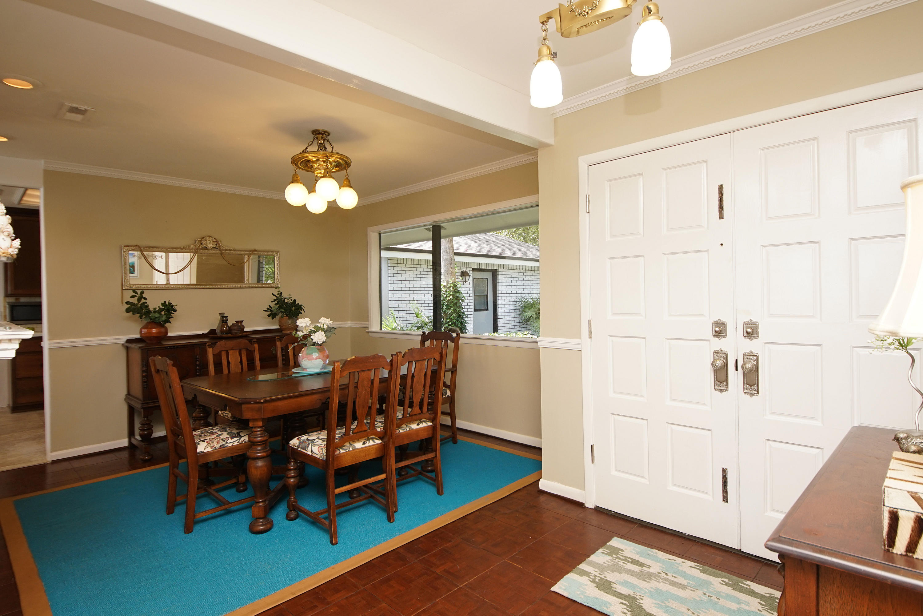 LAKE LORRAINE ESTATES - Residential