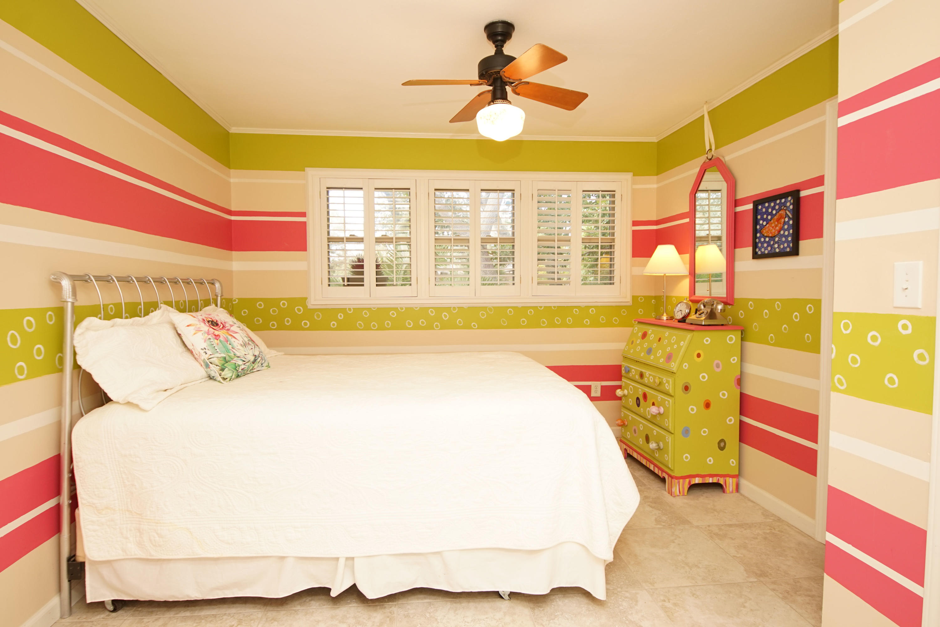 LAKE LORRAINE ESTATES - Residential