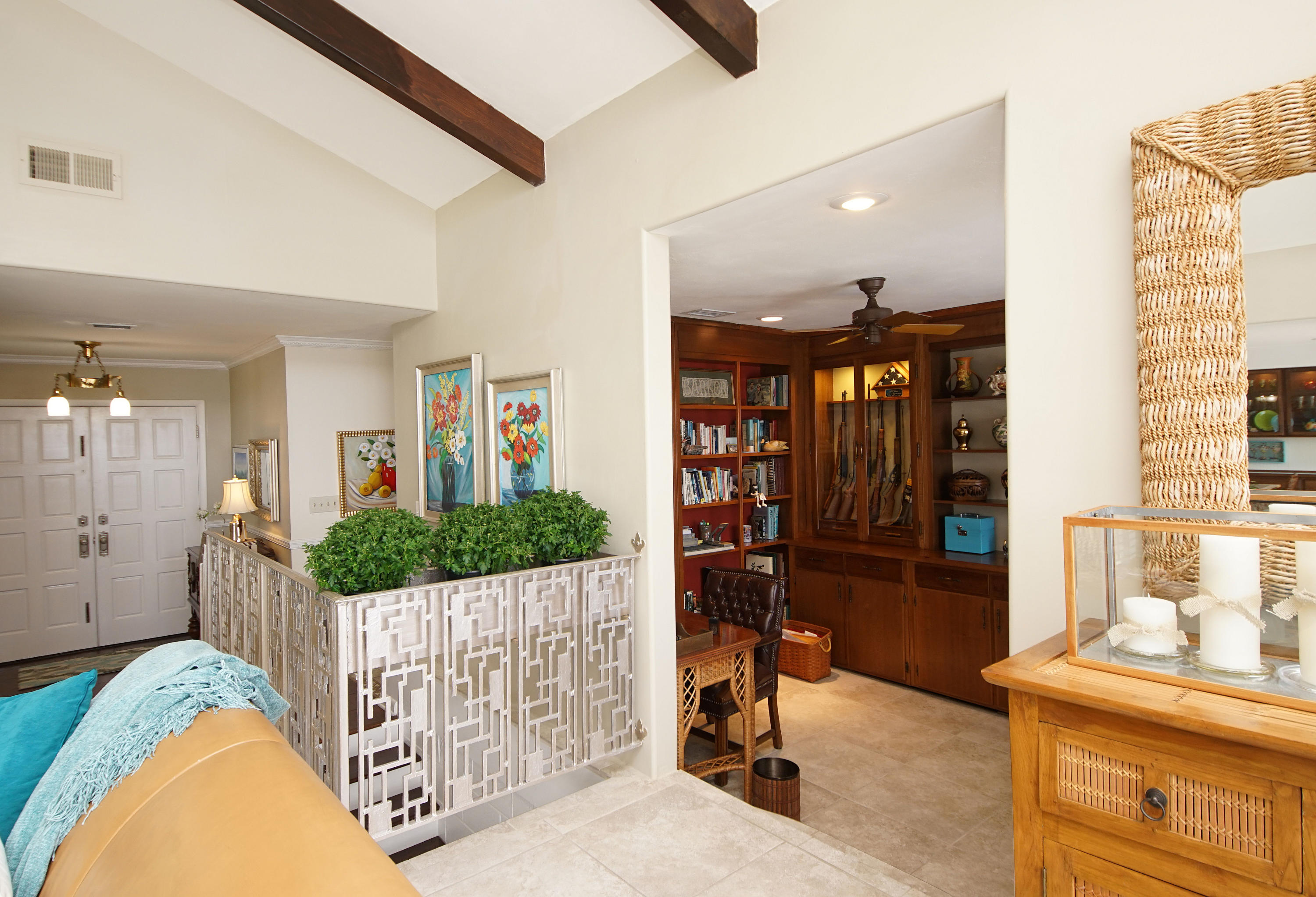 LAKE LORRAINE ESTATES - Residential