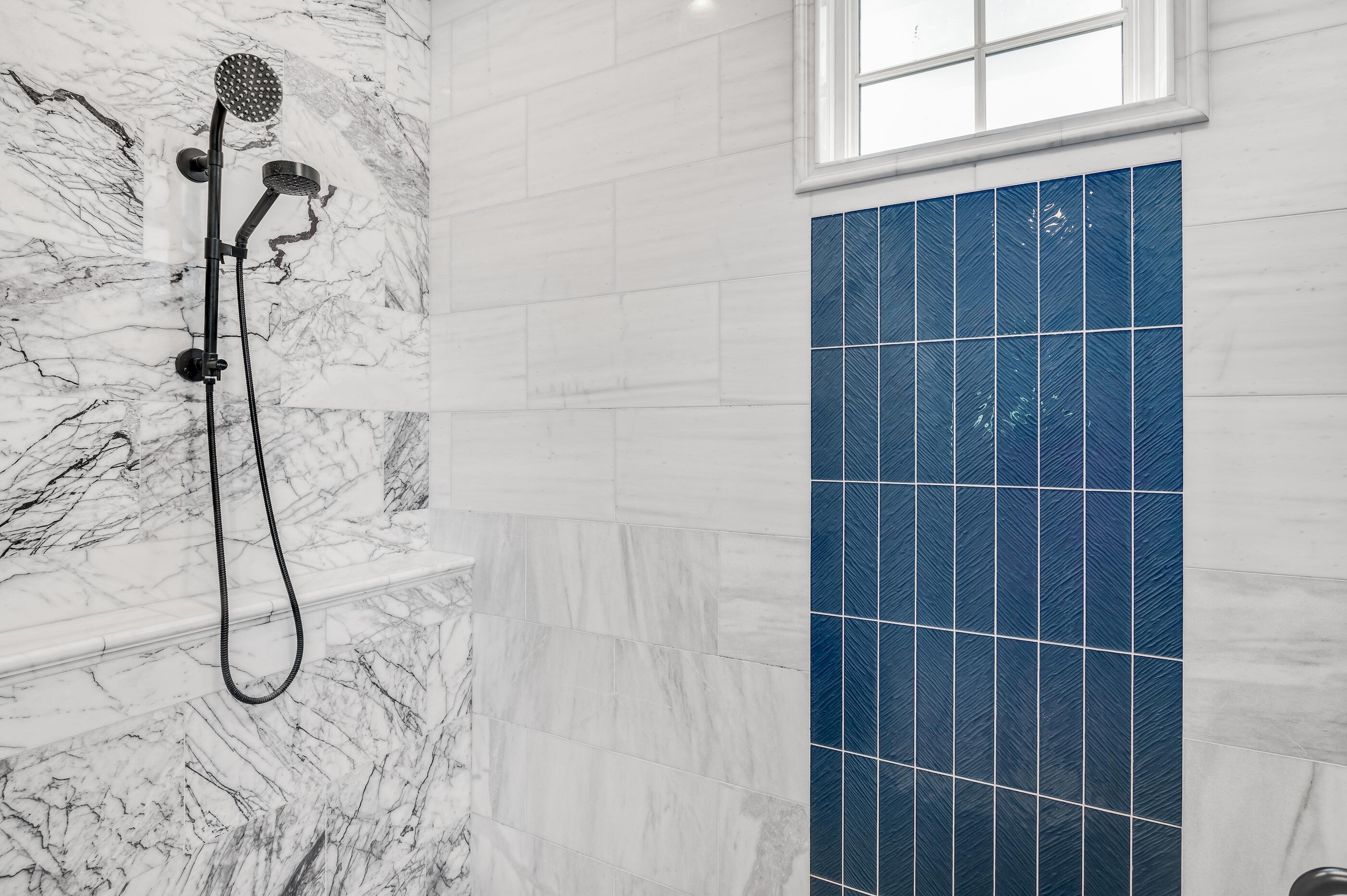 COUNTRY CLUB HILLS - Residential