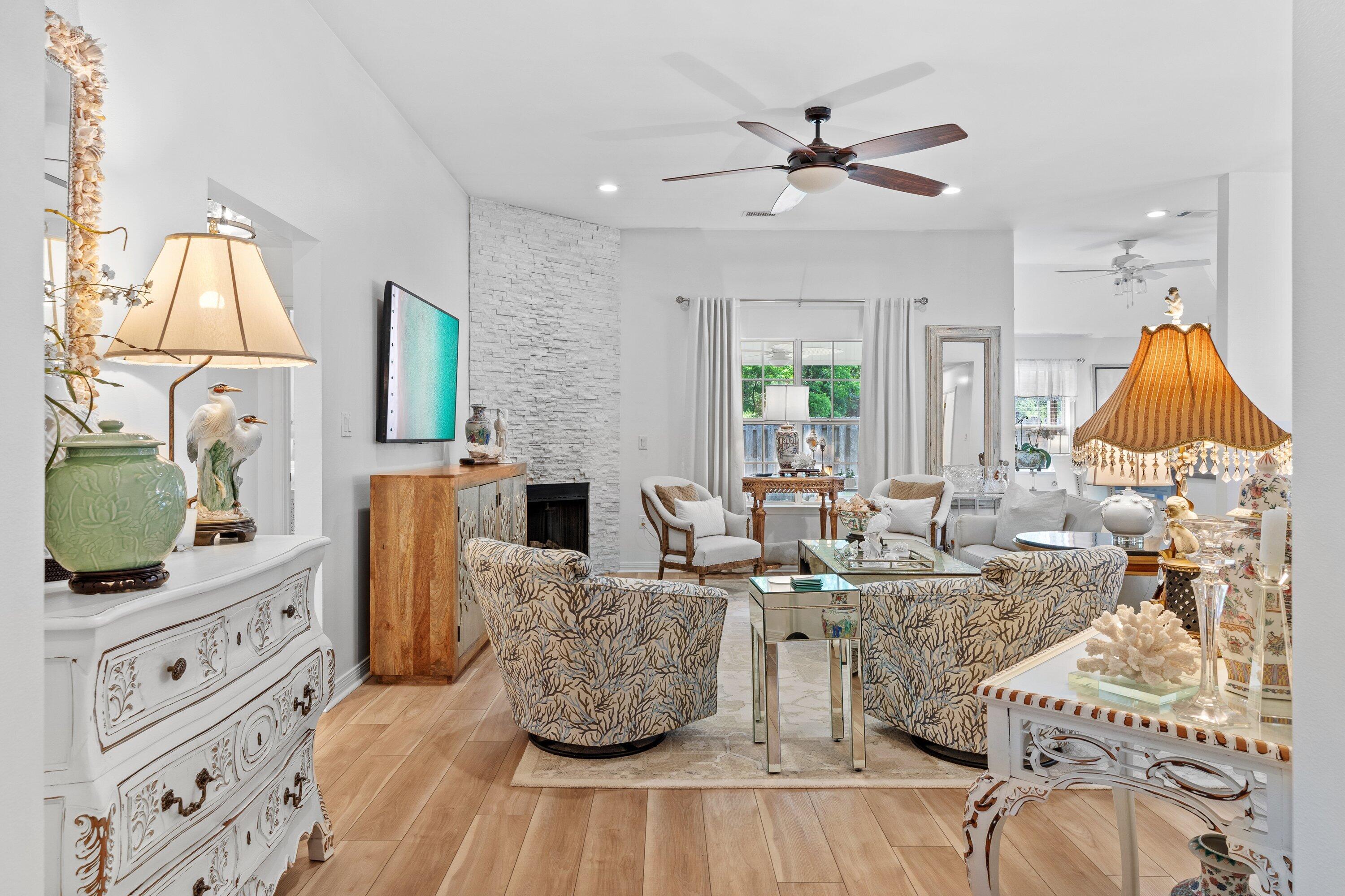 BAYSIDE - Residential