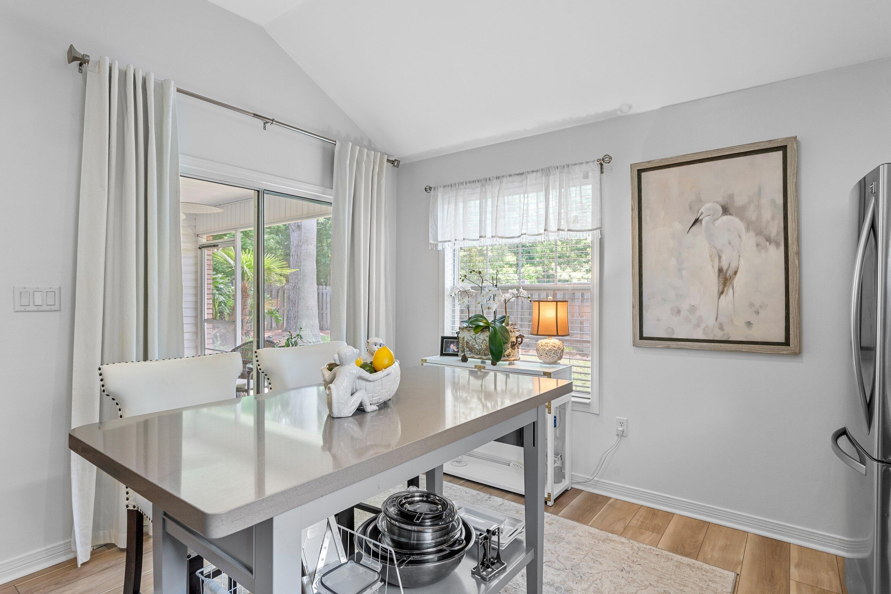 BAYSIDE - Residential