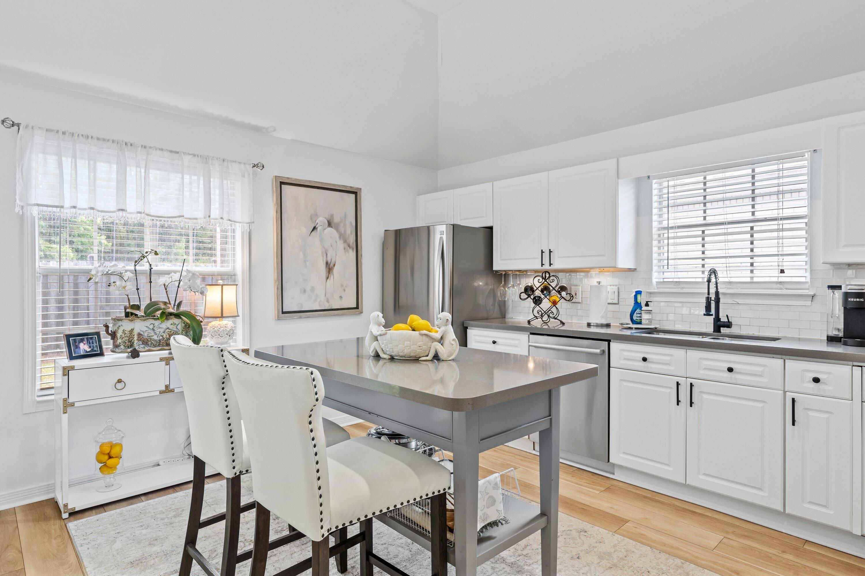 BAYSIDE - Residential