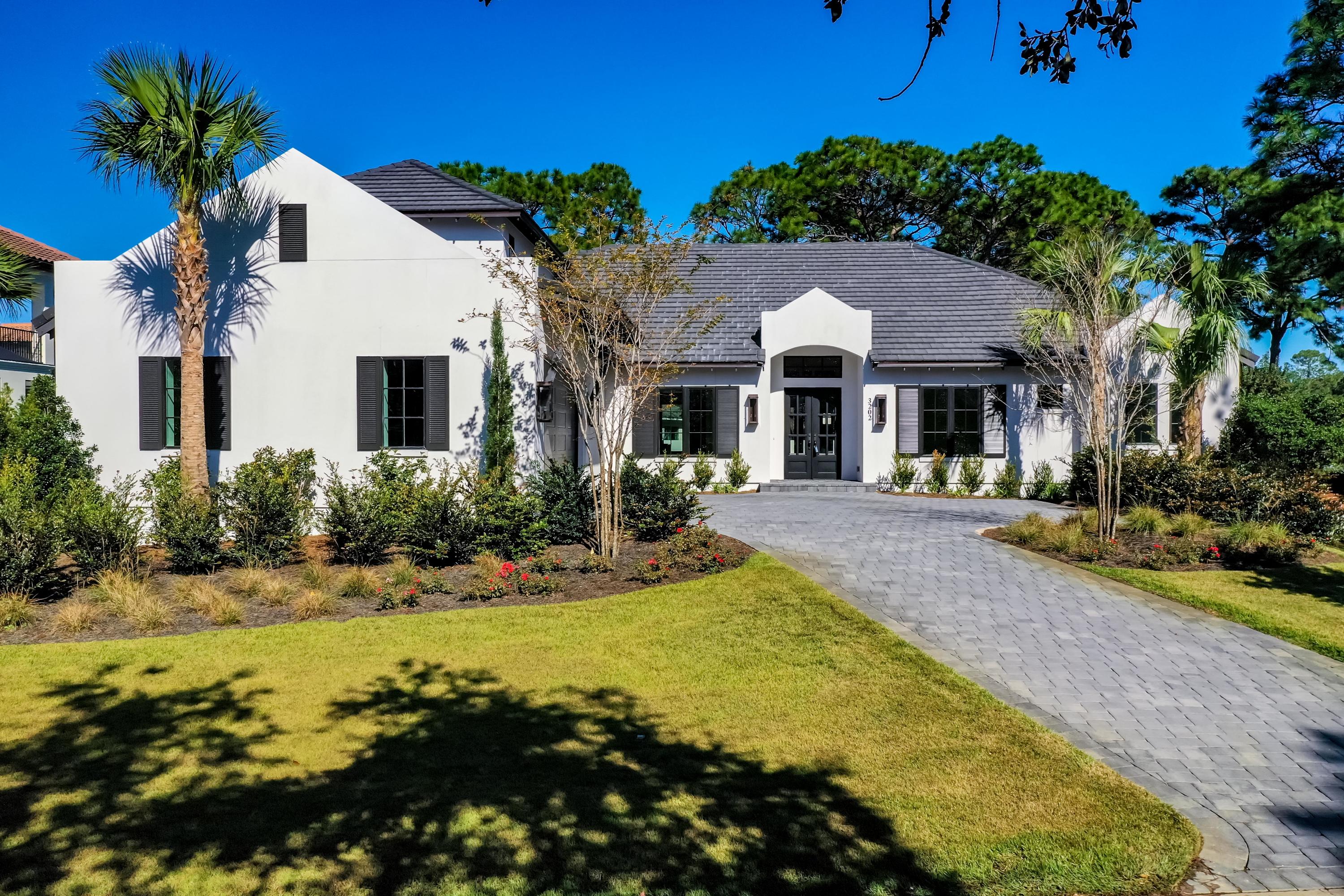 BURNT PINE - Residential