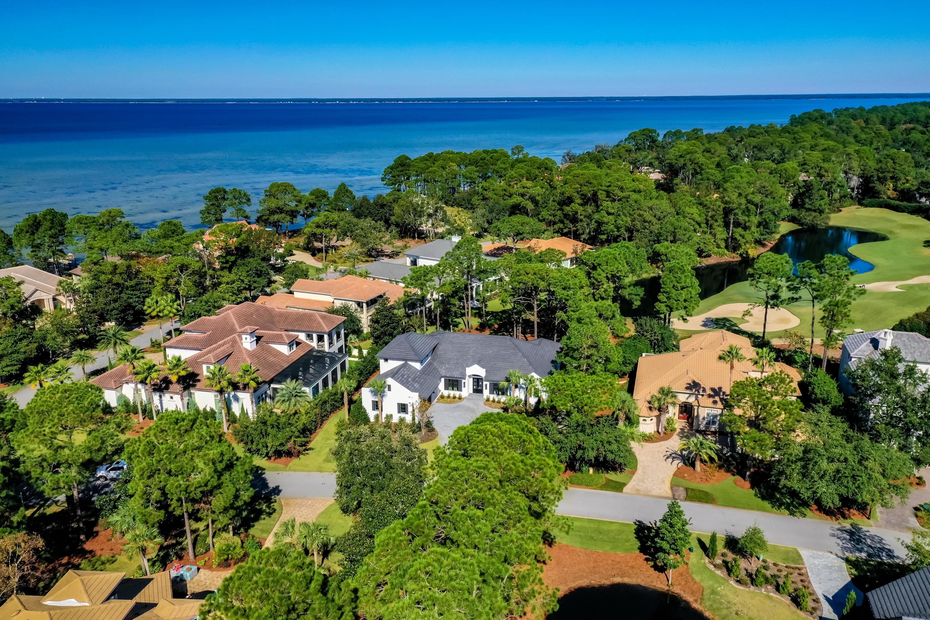 BURNT PINE - Residential