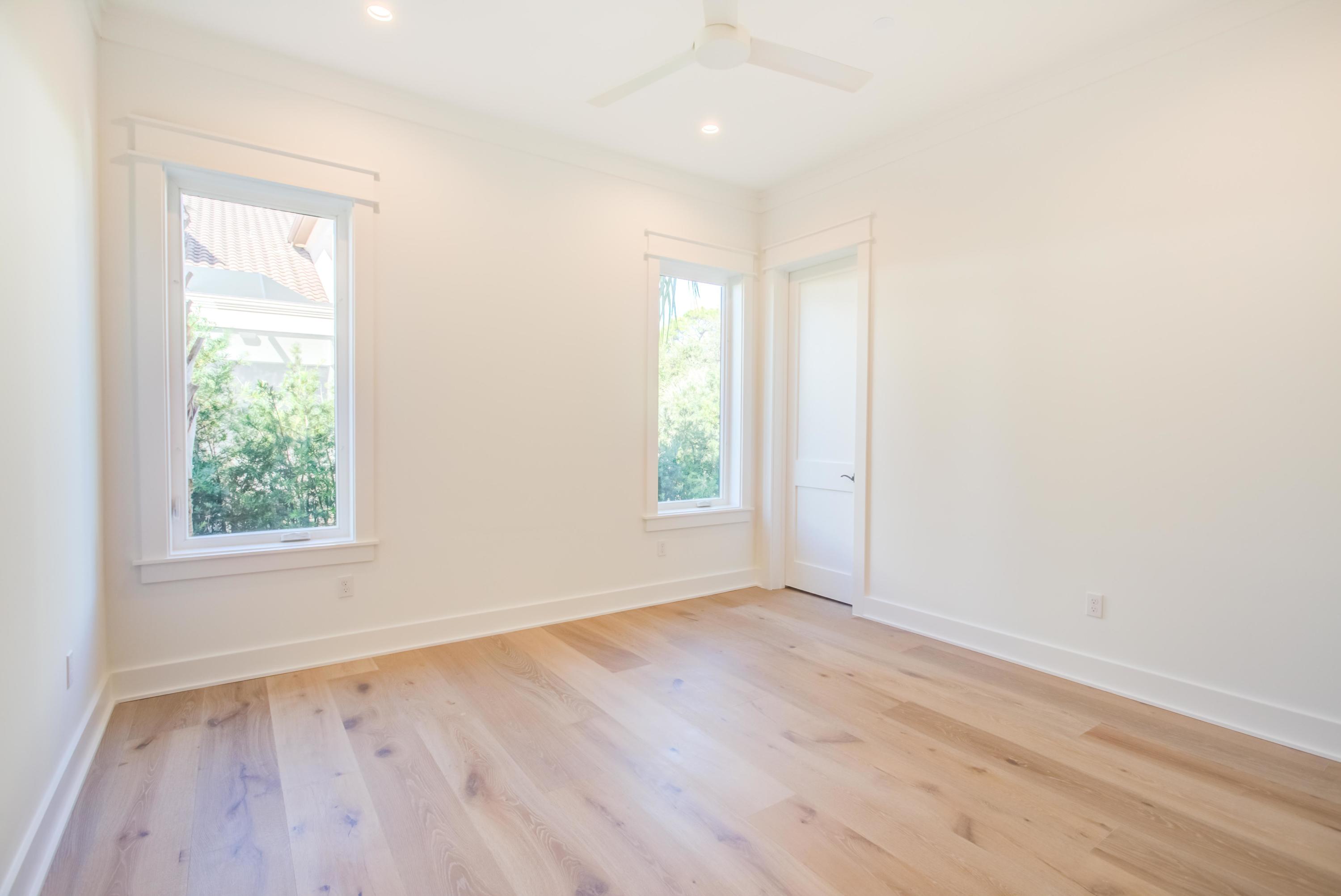 BURNT PINE - Residential