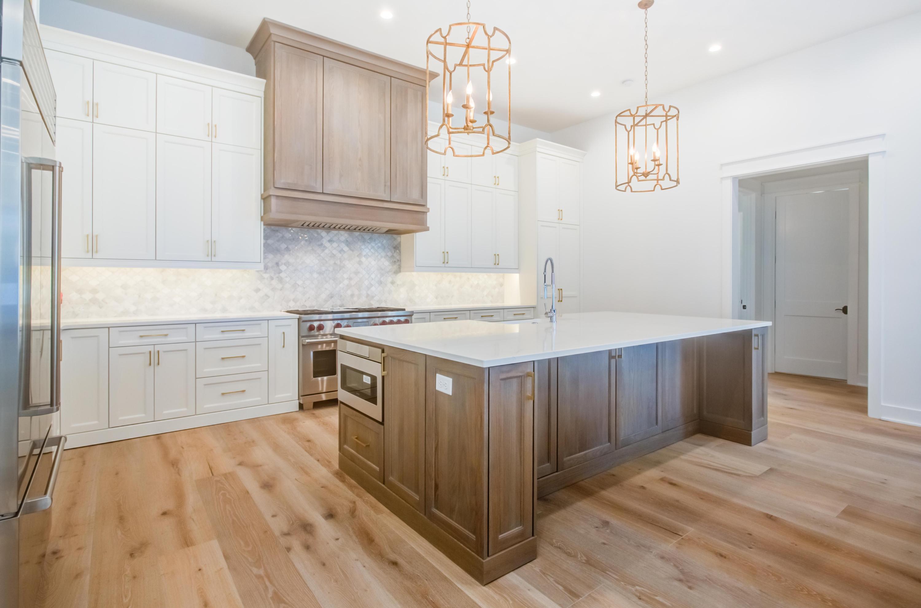 BURNT PINE - Residential