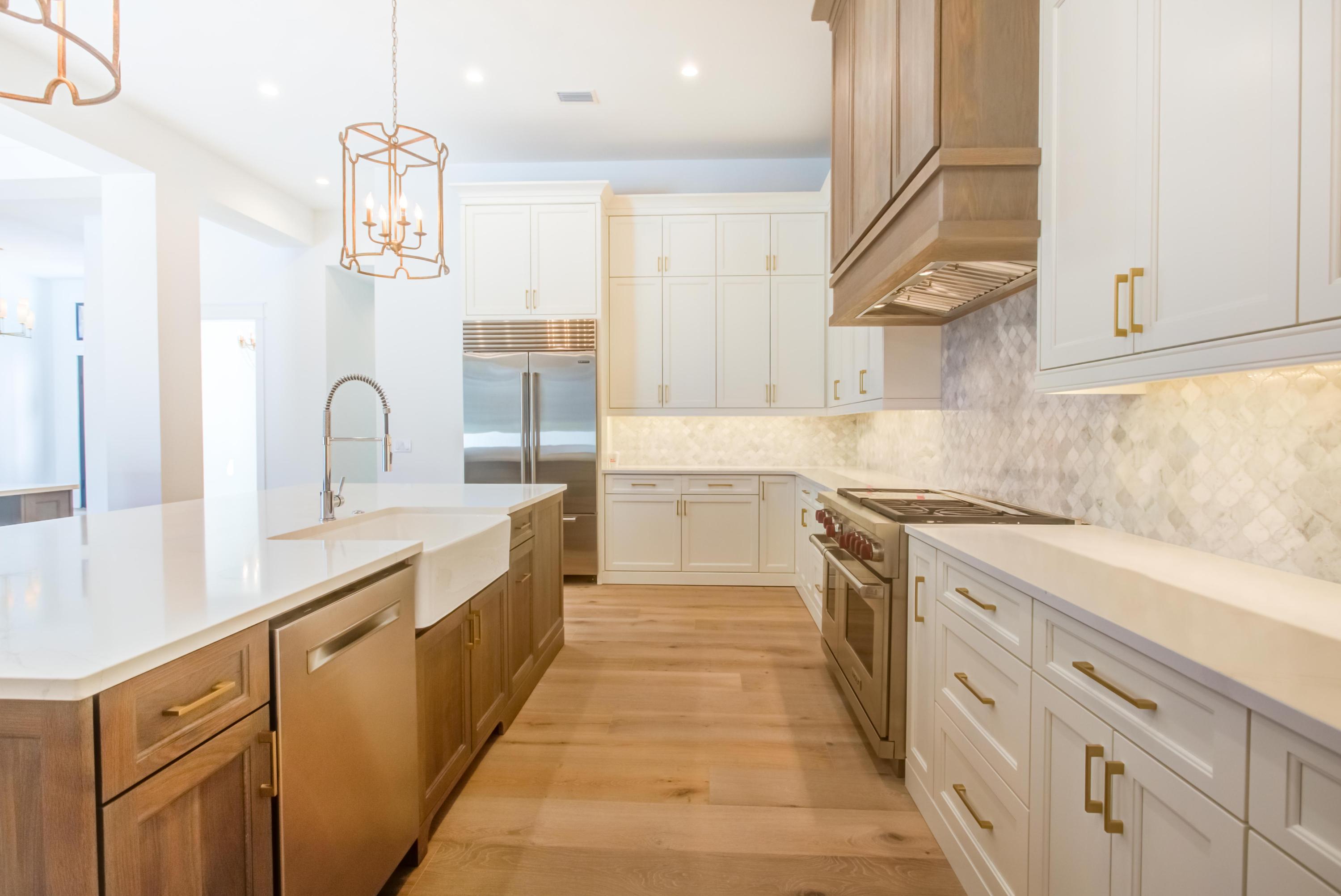 BURNT PINE - Residential