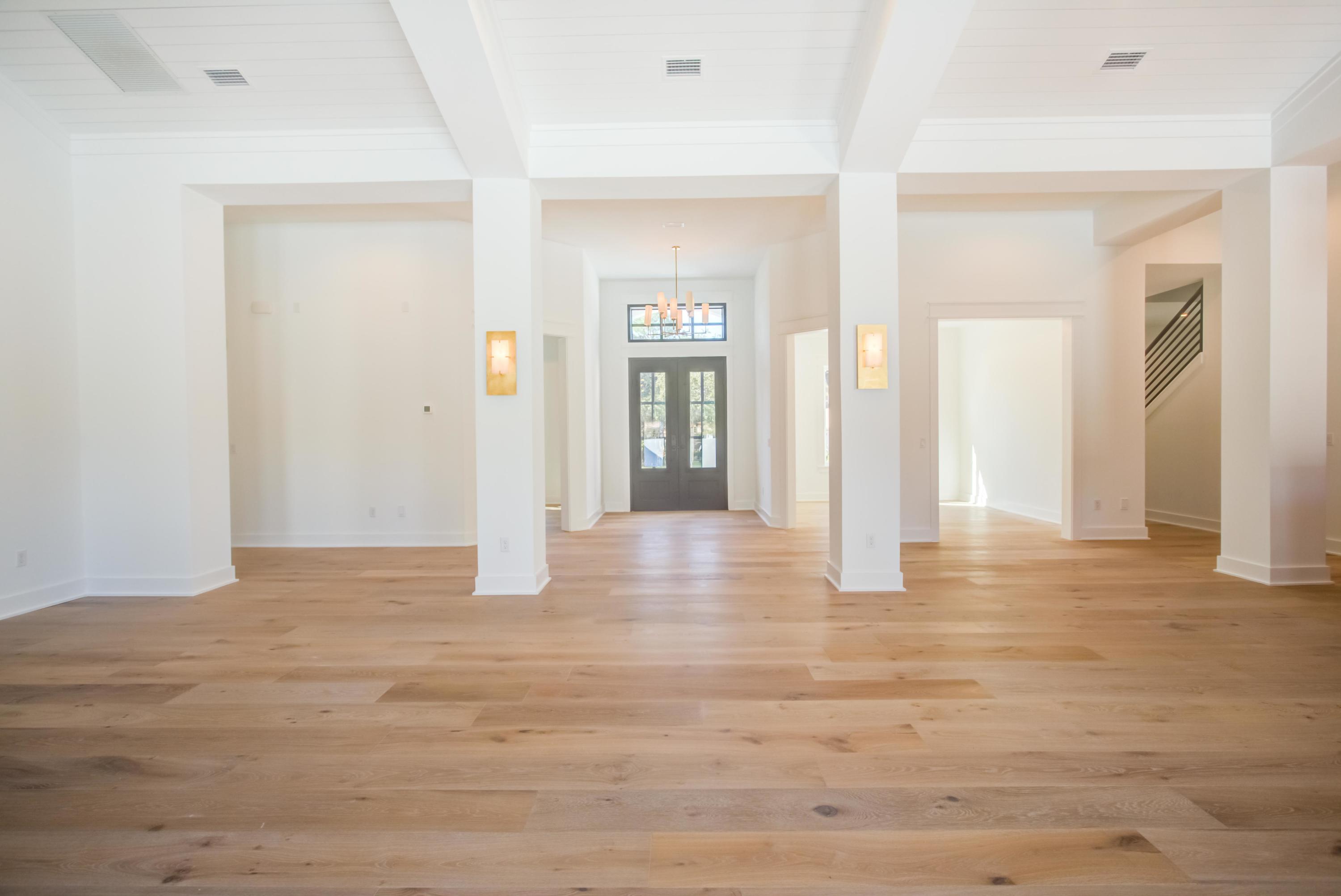 BURNT PINE - Residential