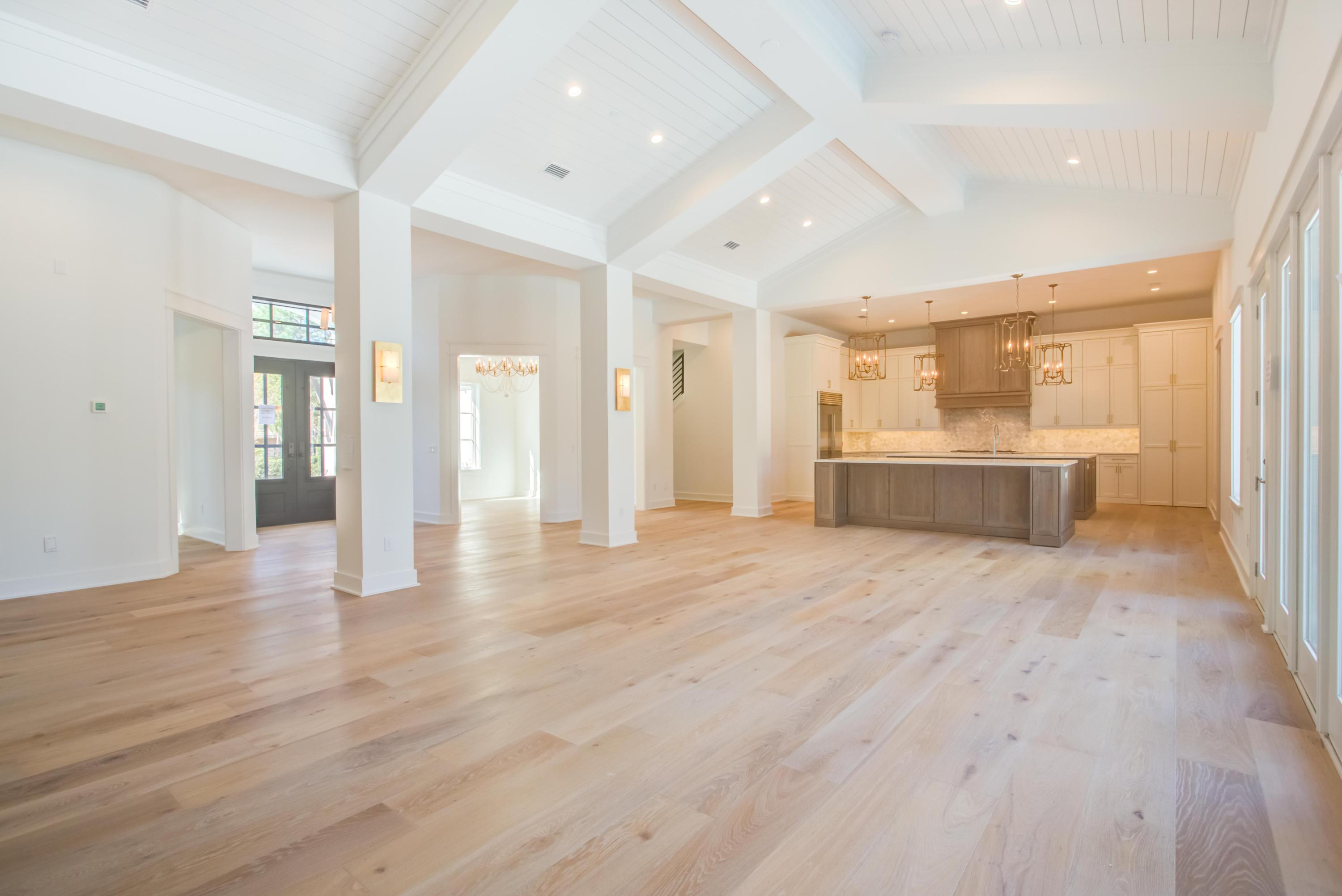 BURNT PINE - Residential