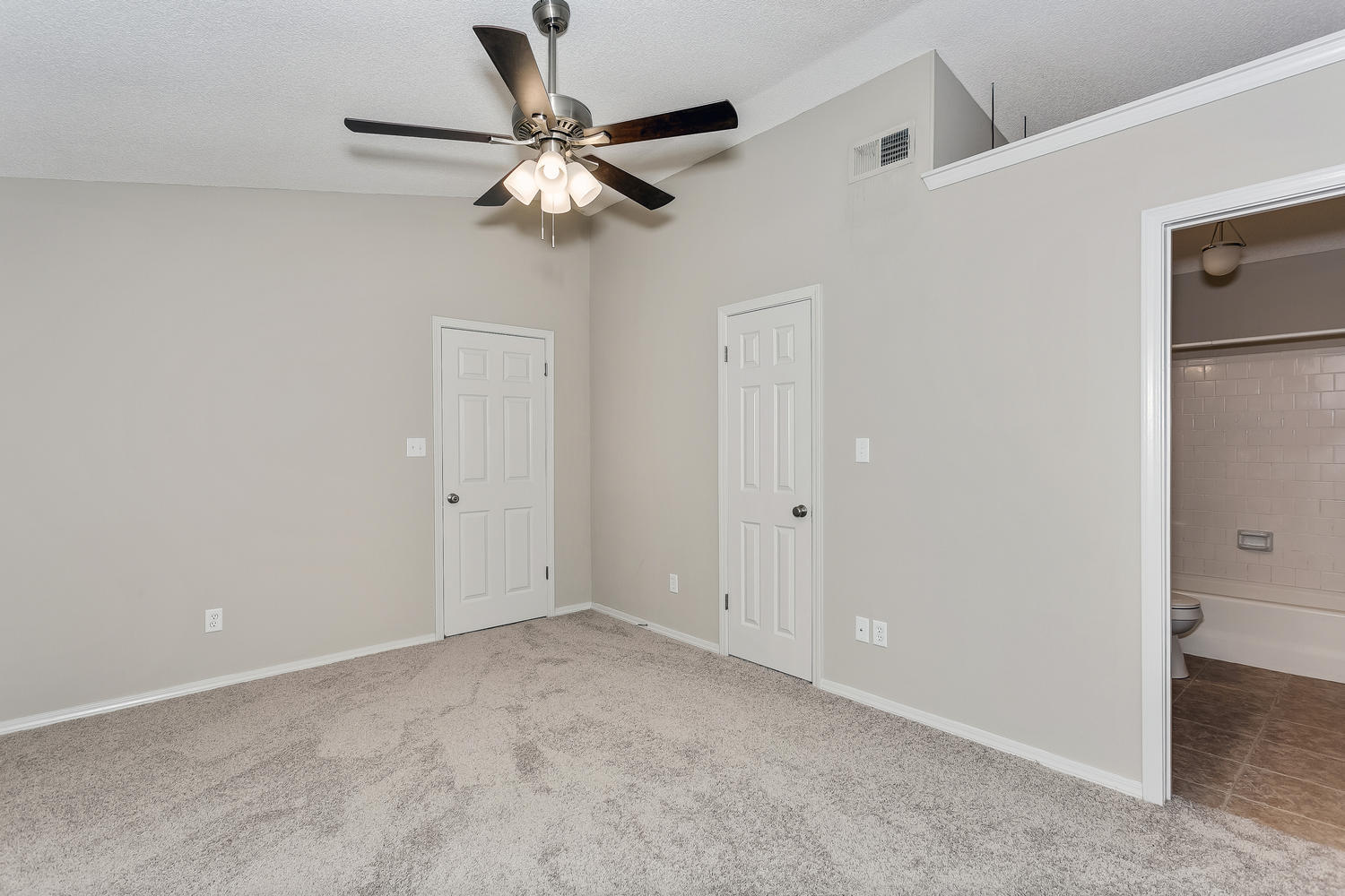 NORTHPOINTE - Residential