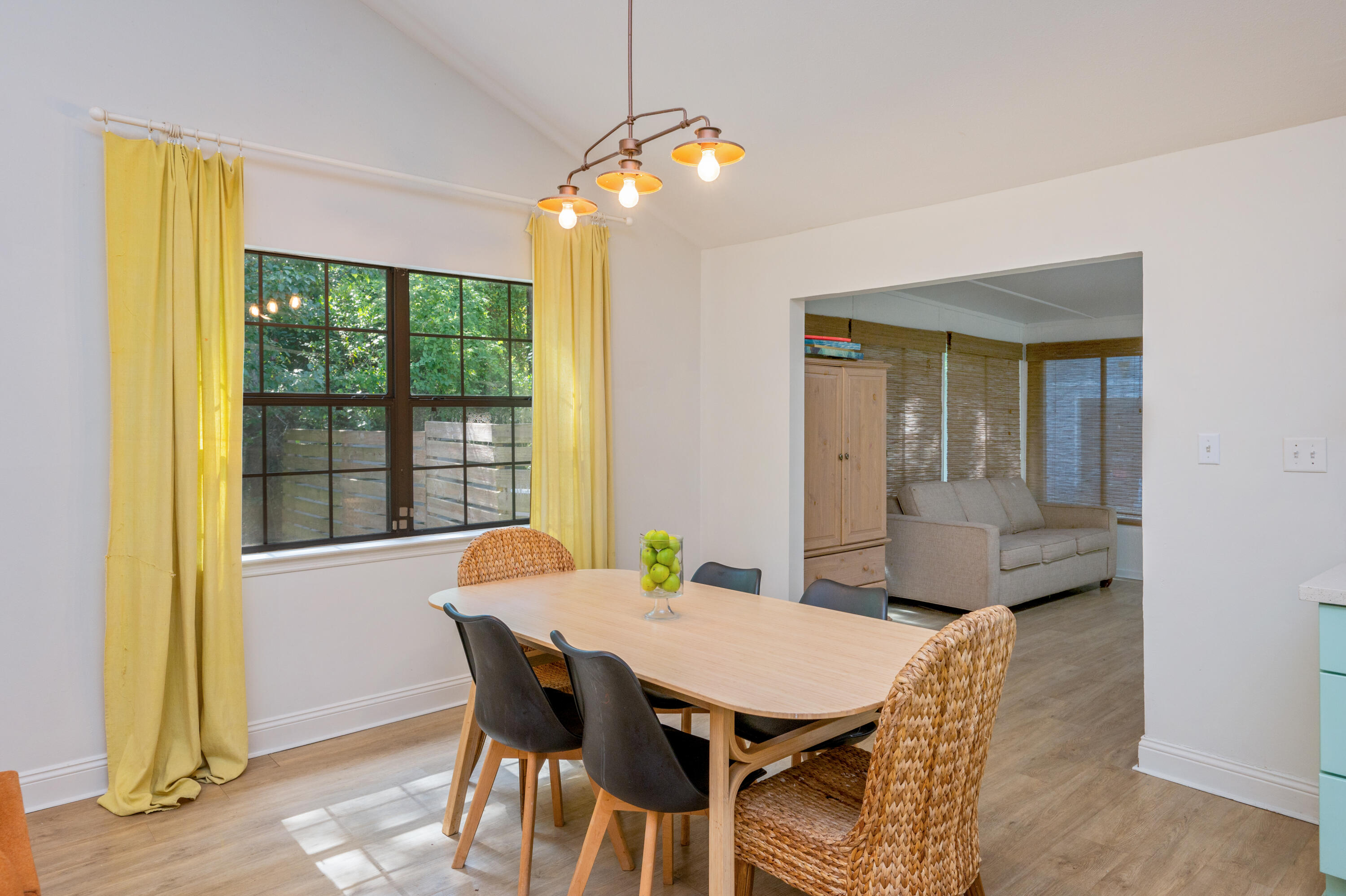 HOLLEY BY THE SEA - Residential