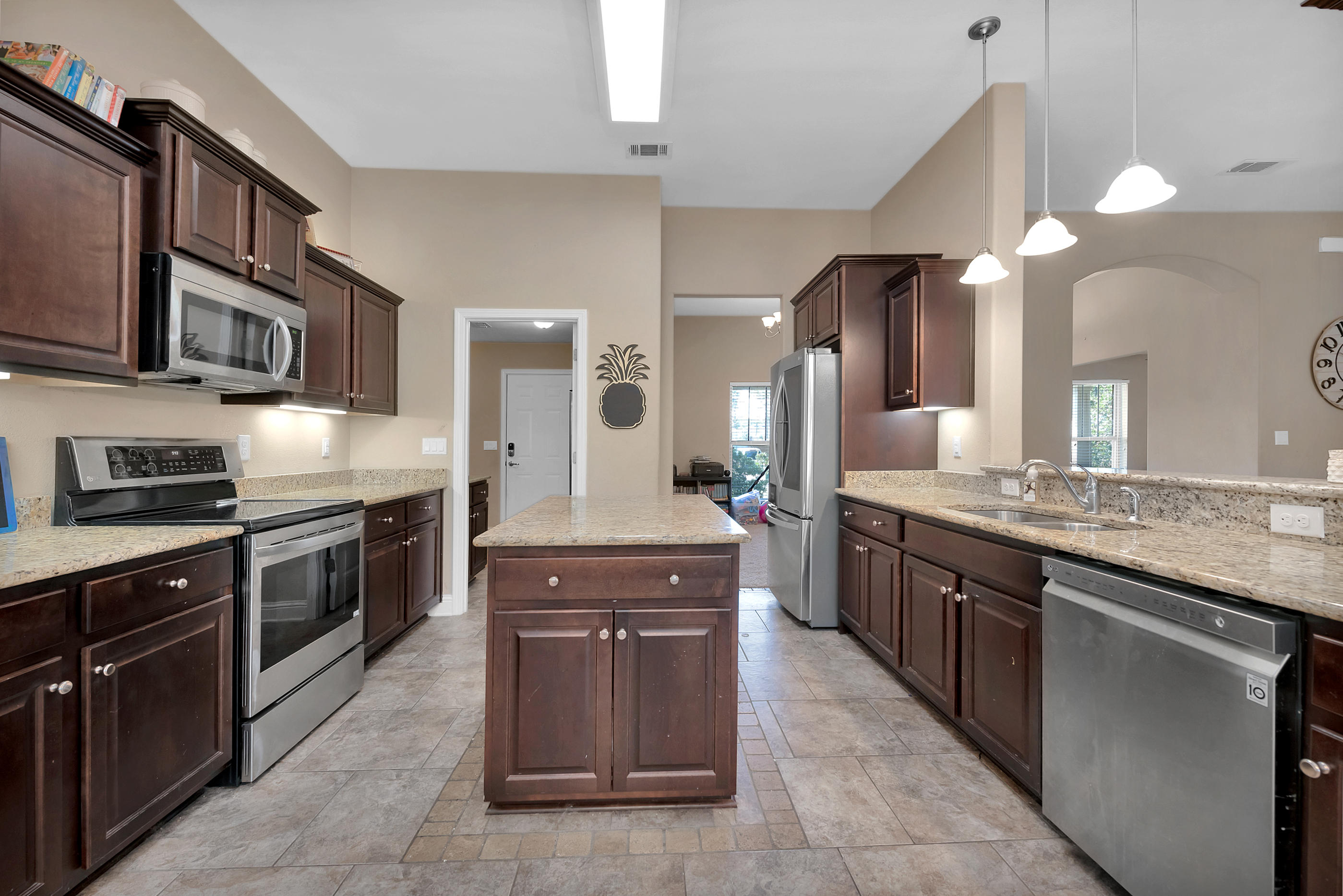 HOLLEY BY THE SEA - Residential