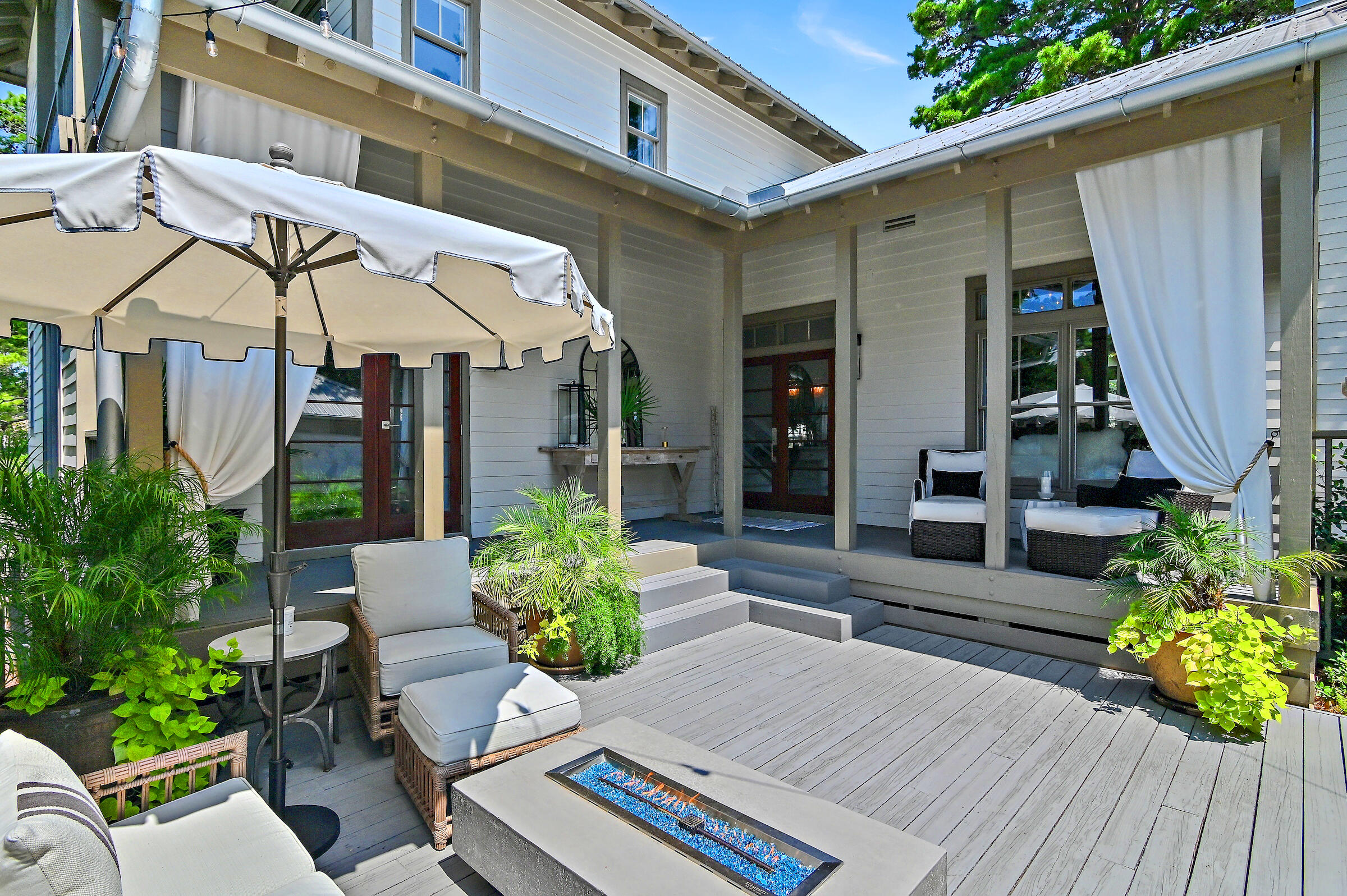 SUMMER RIDGE - Residential