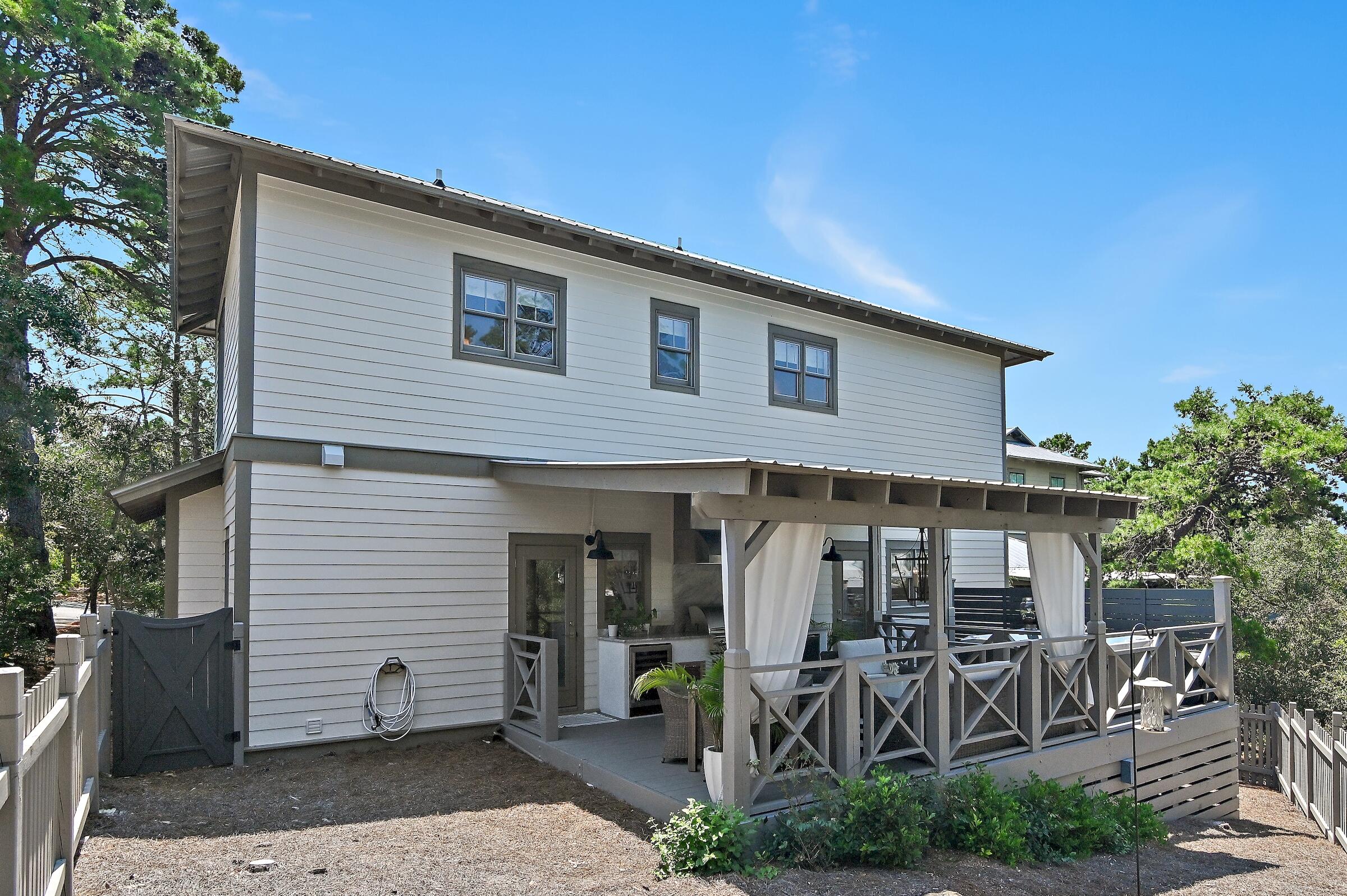 SUMMER RIDGE - Residential
