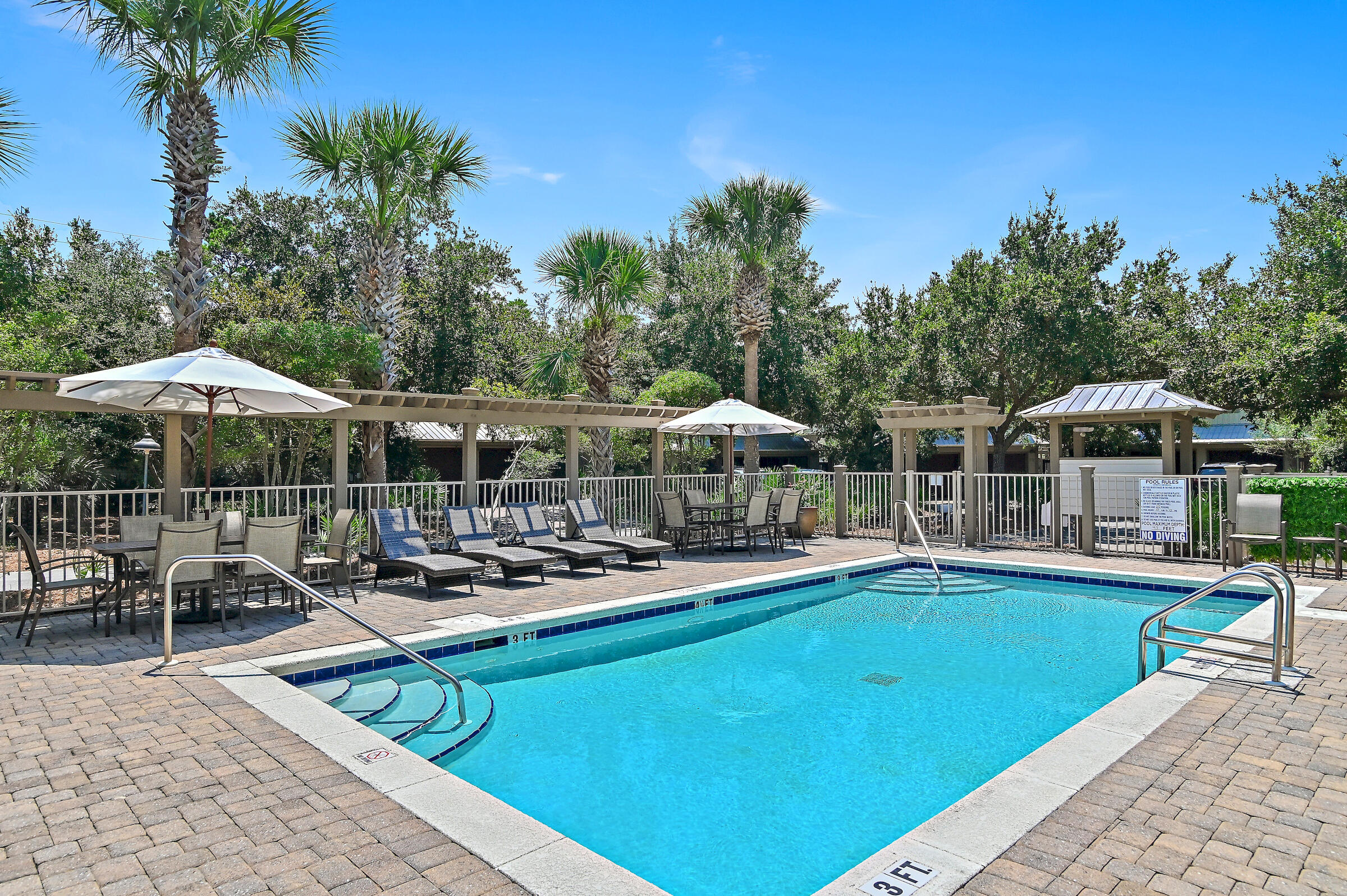 SUMMER RIDGE - Residential