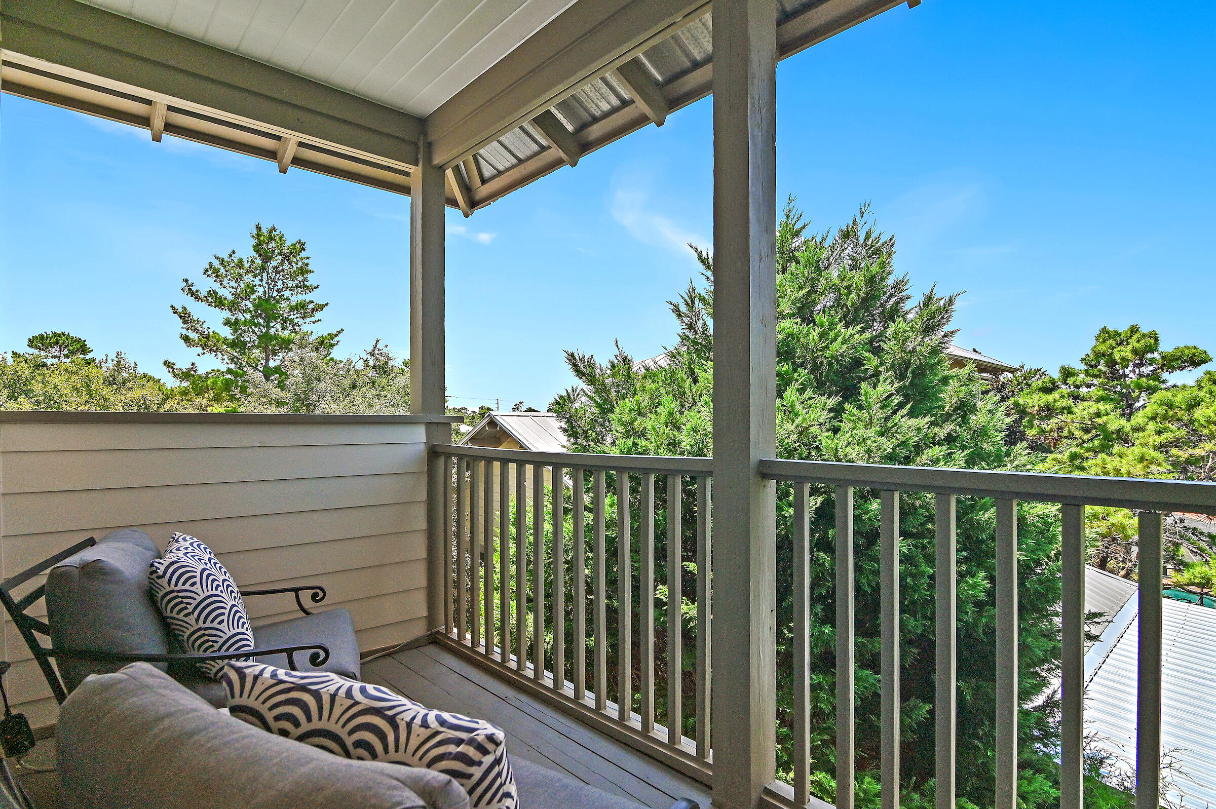 SUMMER RIDGE - Residential