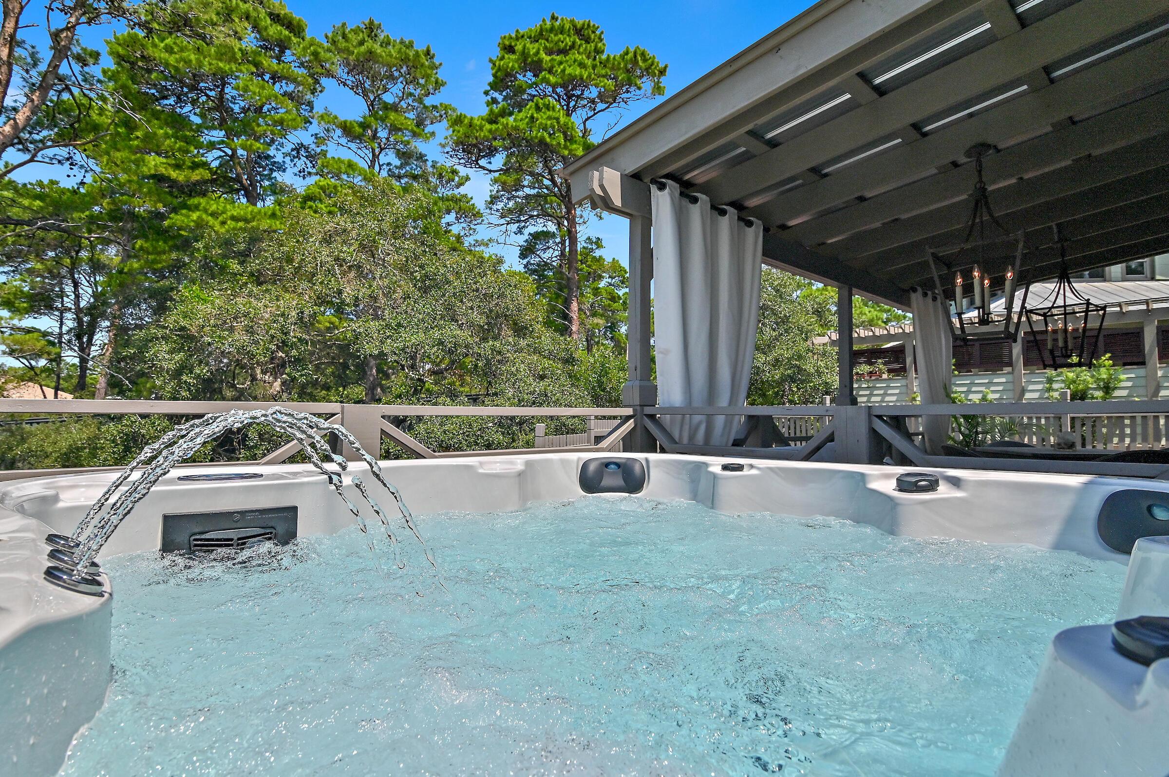 SUMMER RIDGE - Residential