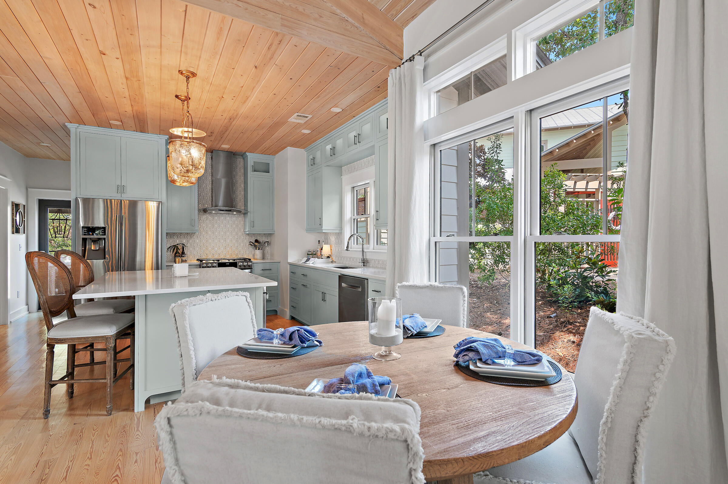 SUMMER RIDGE - Residential