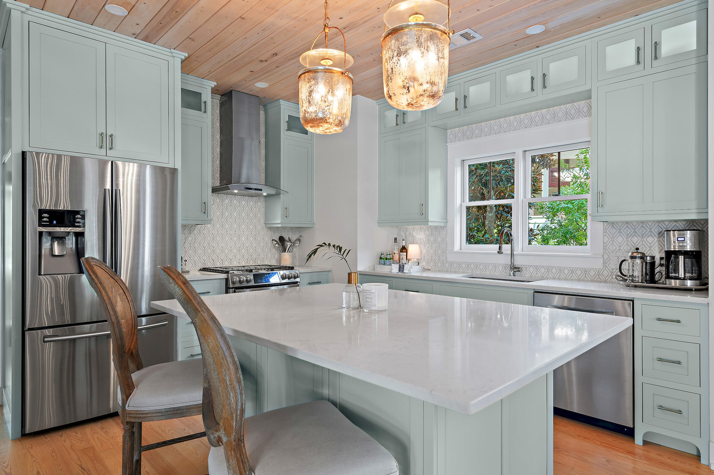 SUMMER RIDGE - Residential