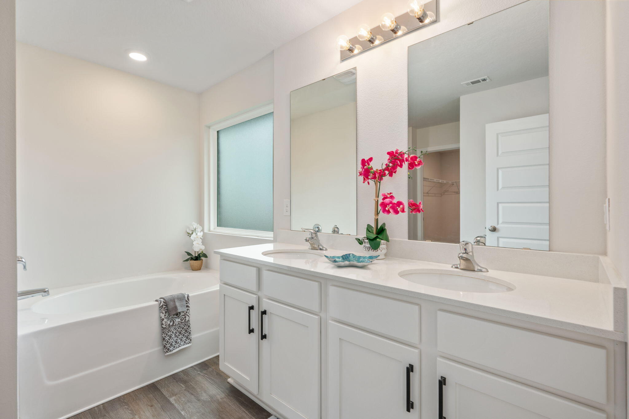 HIGHLANDS - Residential