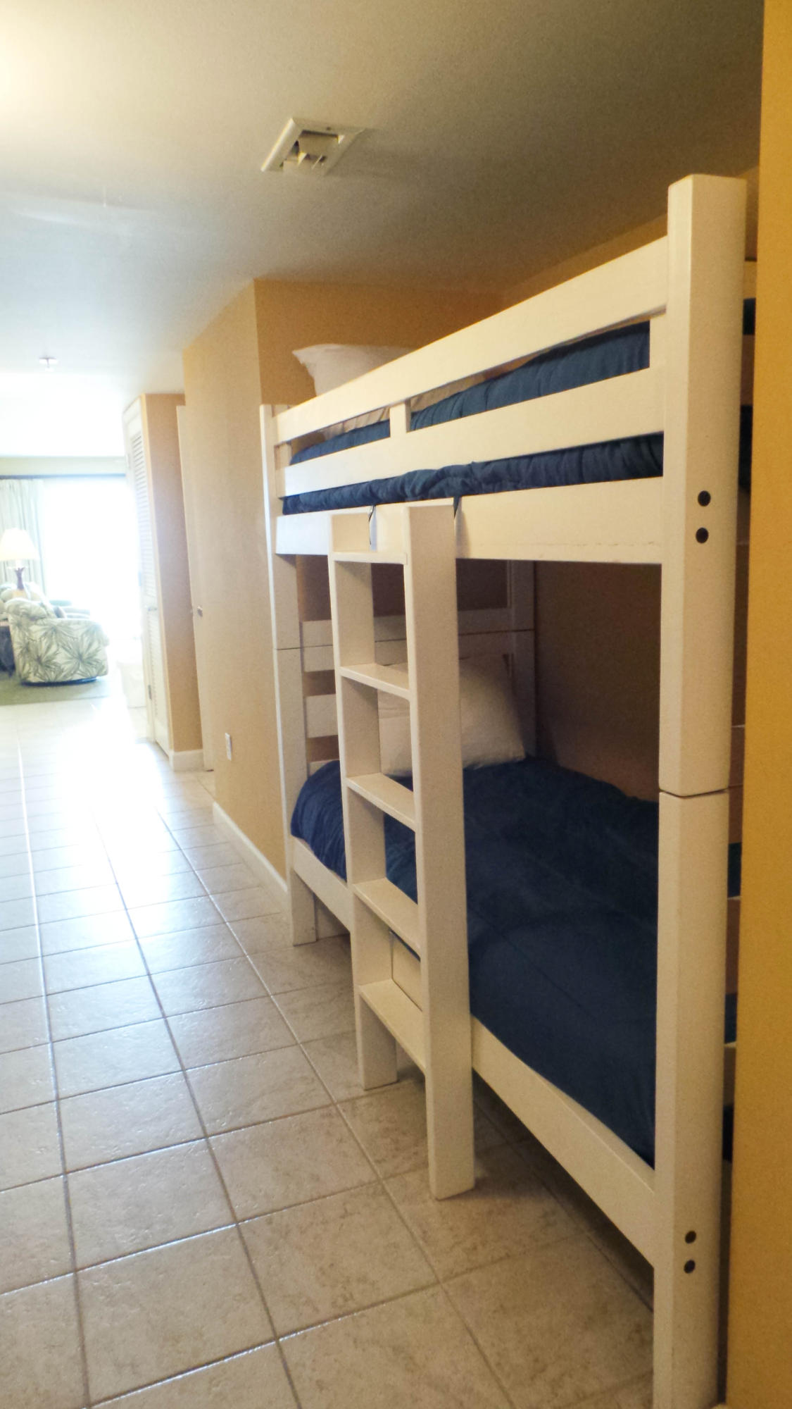 PELICAN ISLE - Residential