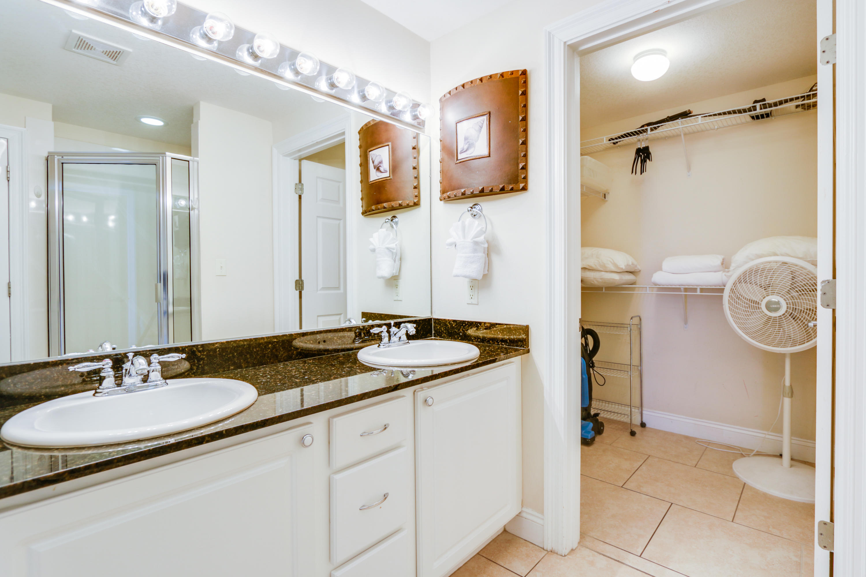 CALYPSO RESORT & TOWERS - Residential