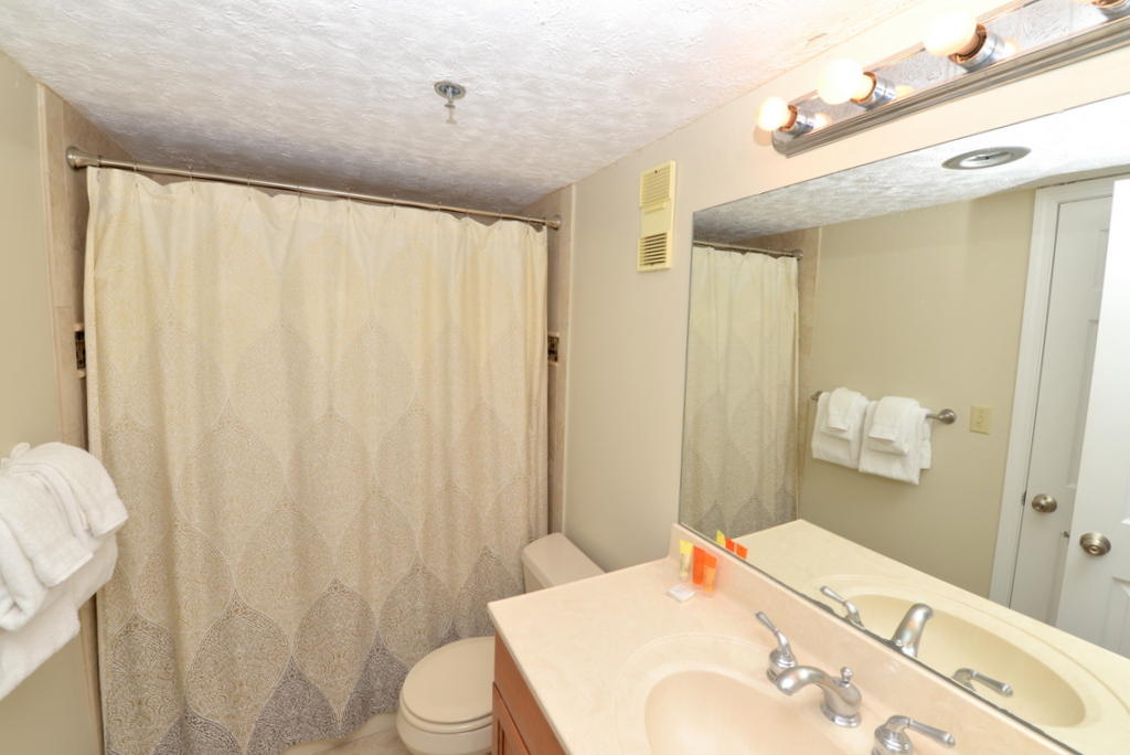 BEACHSIDE 1 CONDO - Residential