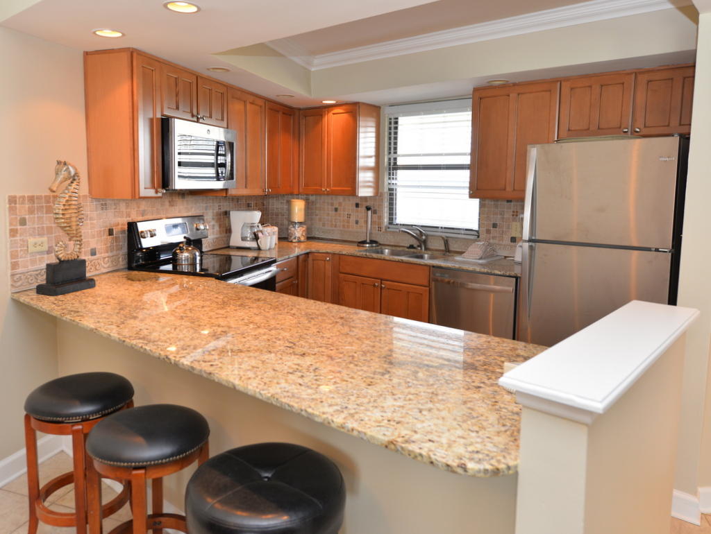 BEACHSIDE 1 CONDO - Residential