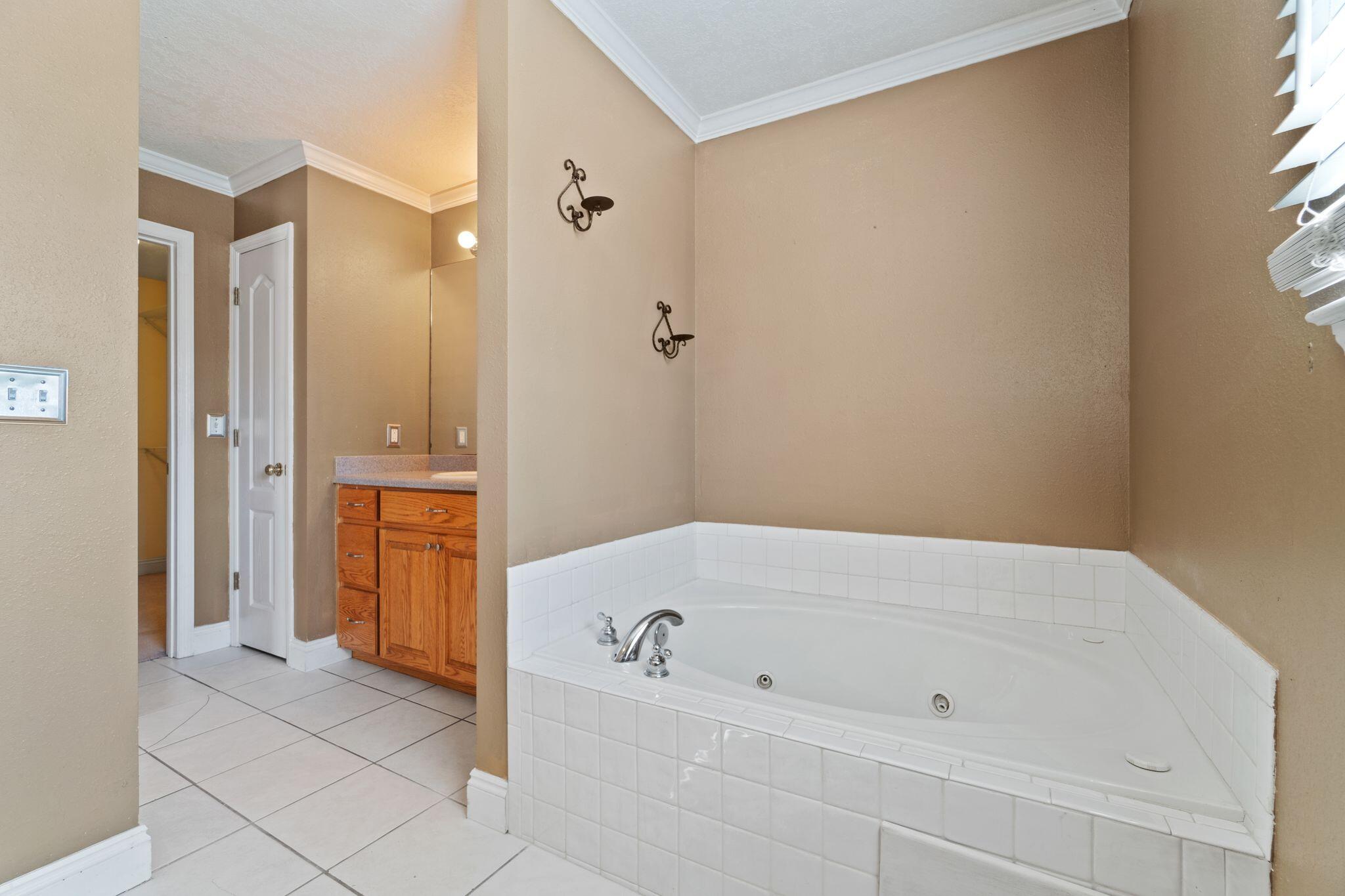 INDIAN BLUFF S/D - Residential