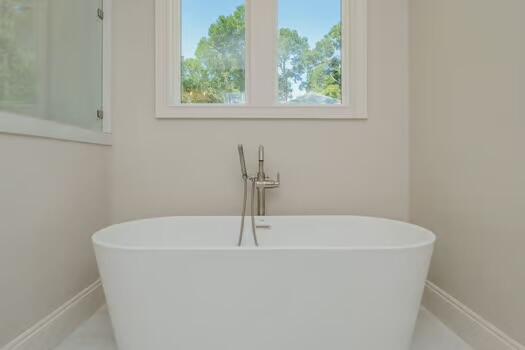 CLAIRES VINEYARD - Residential