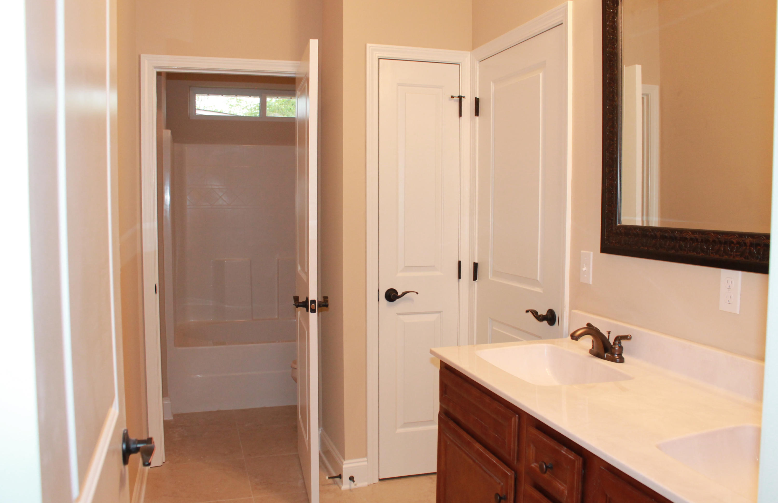 BRYN MAWR PARK - Residential