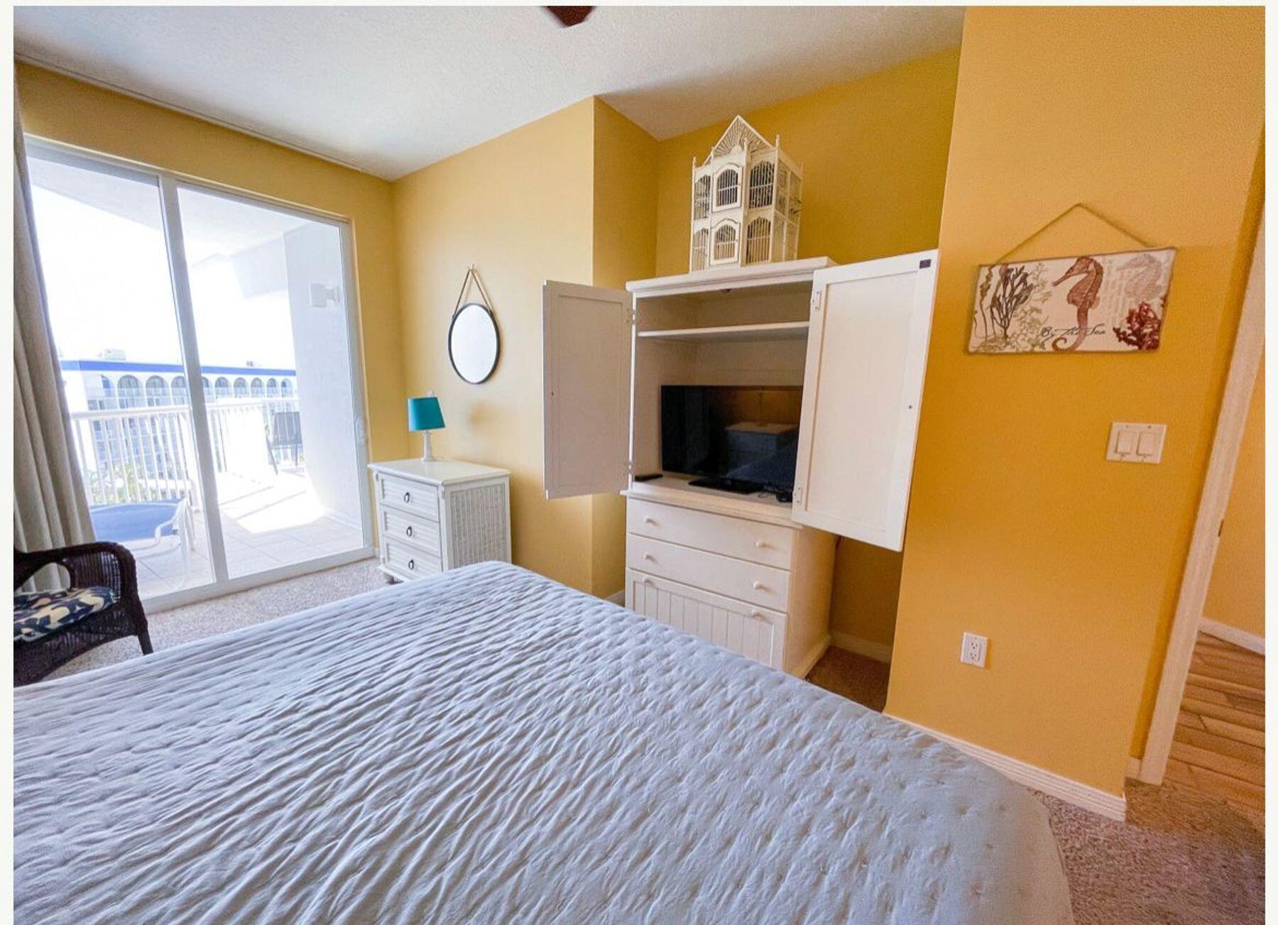 DESTIN WEST BEACH & BAY RESORT-GULFSIDE - Residential