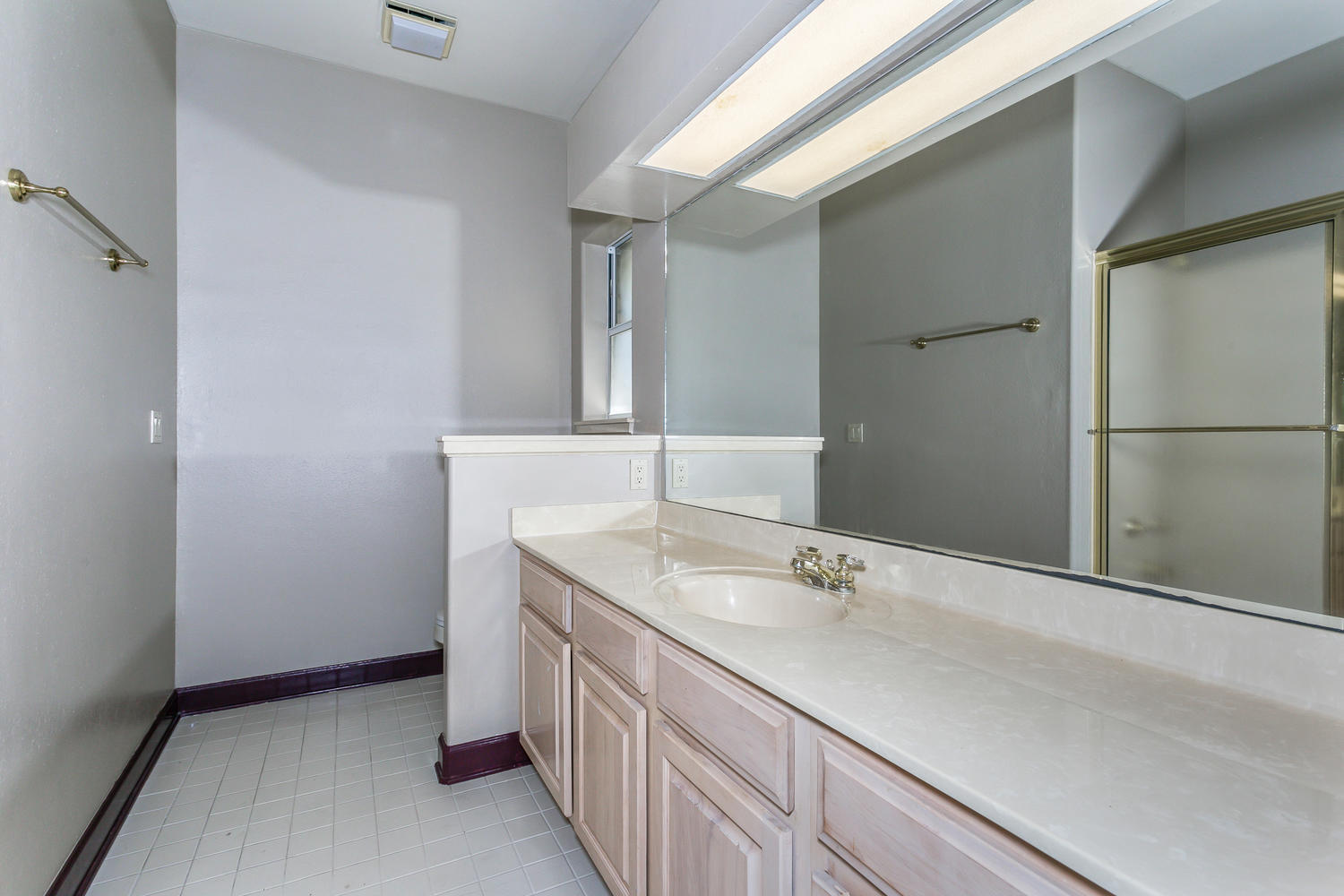 BAY CLIFFS - Residential