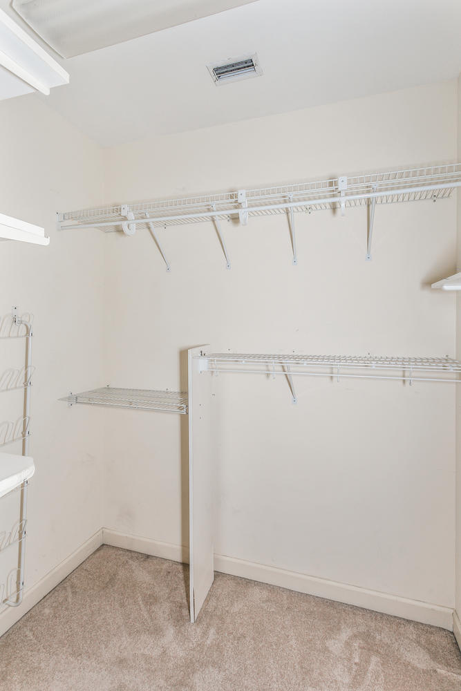 BAY CLIFFS - Residential