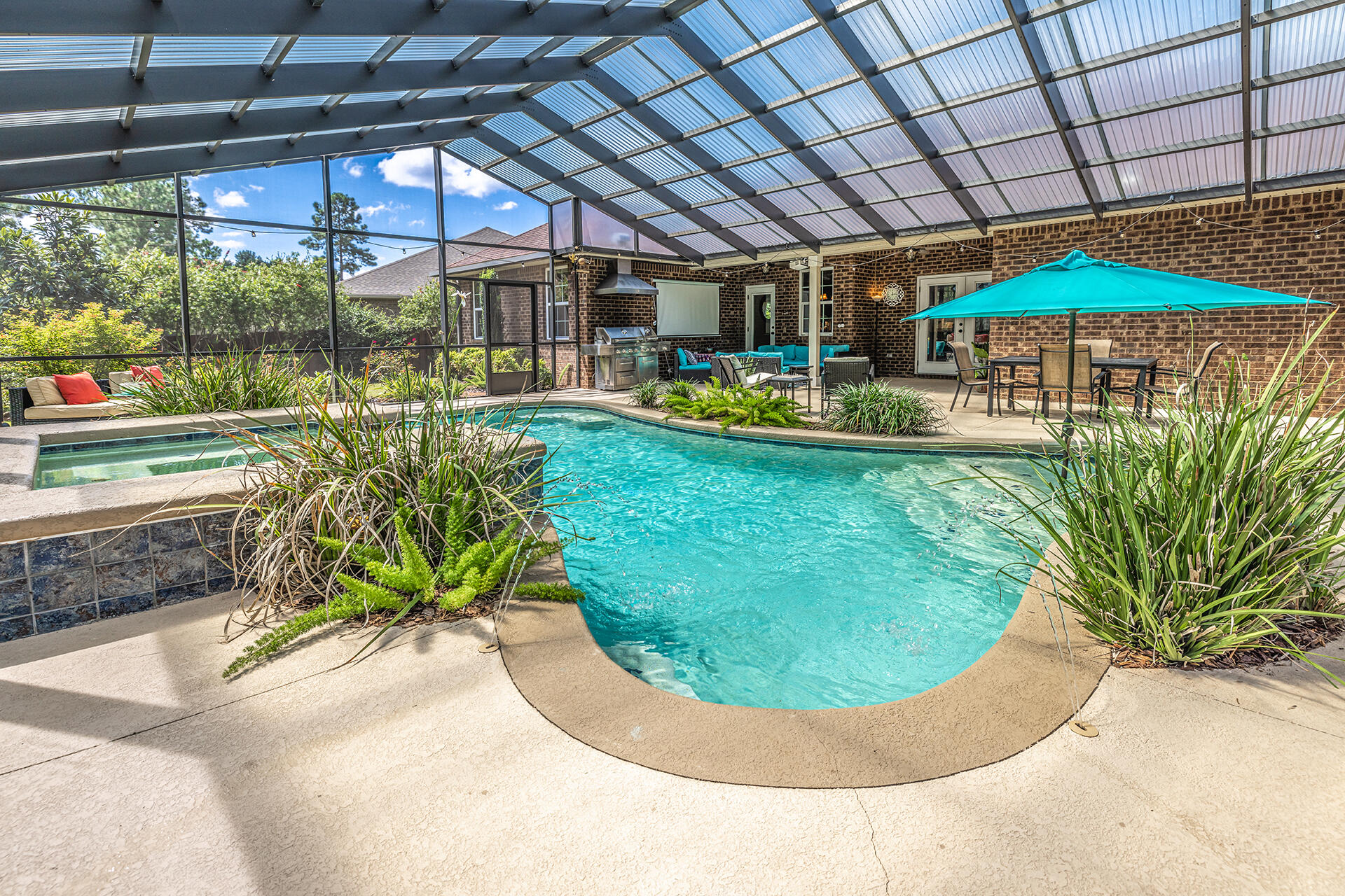 Hammock Bay - Residential