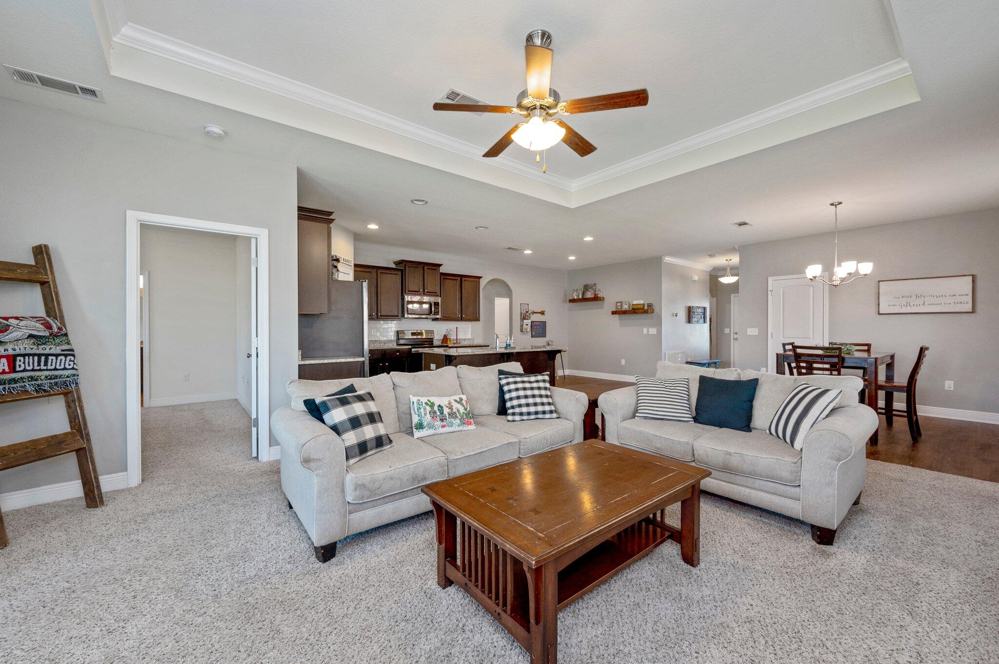 REDSTONE COMMONS - Residential