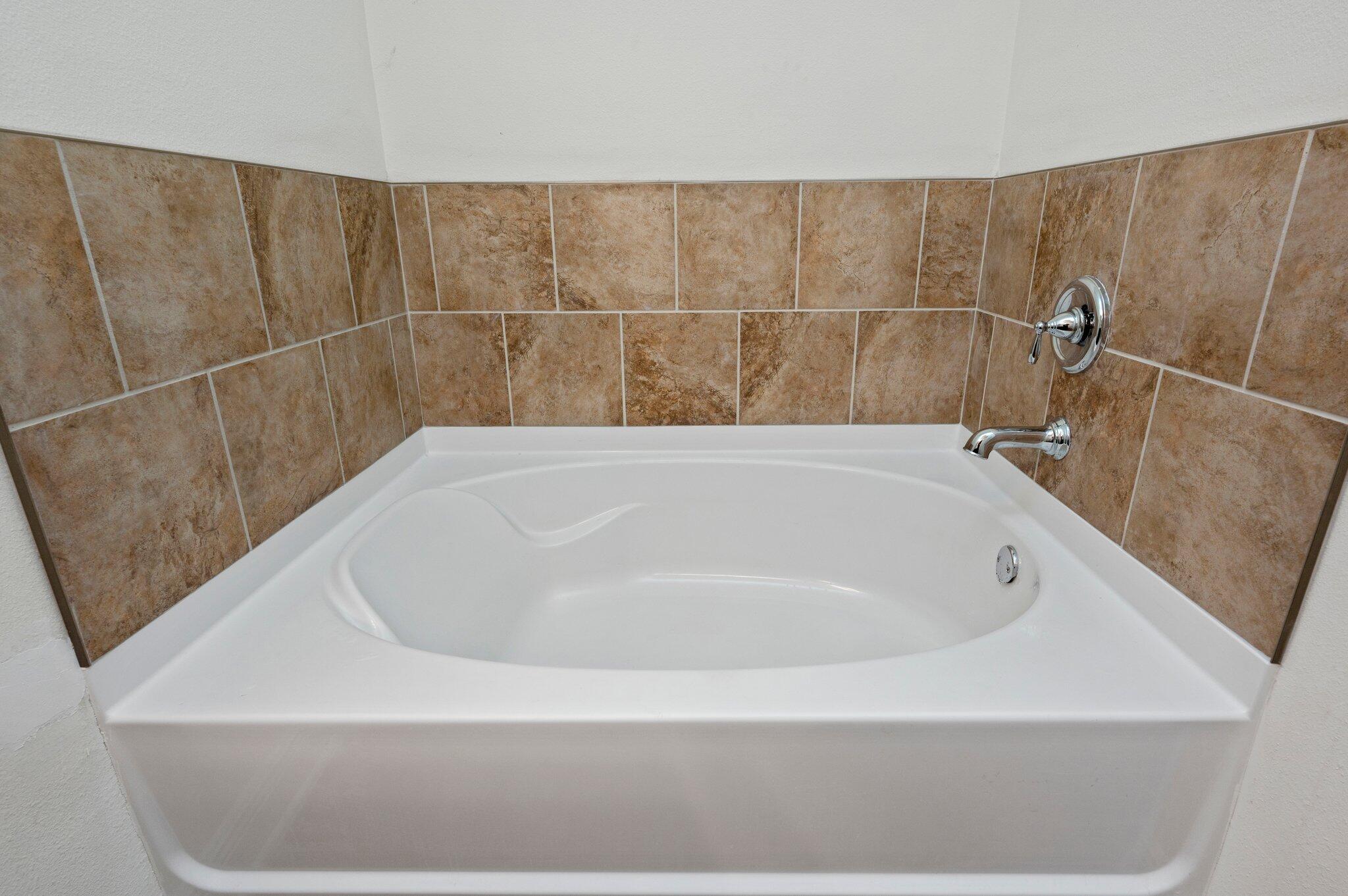 REDSTONE COMMONS - Residential