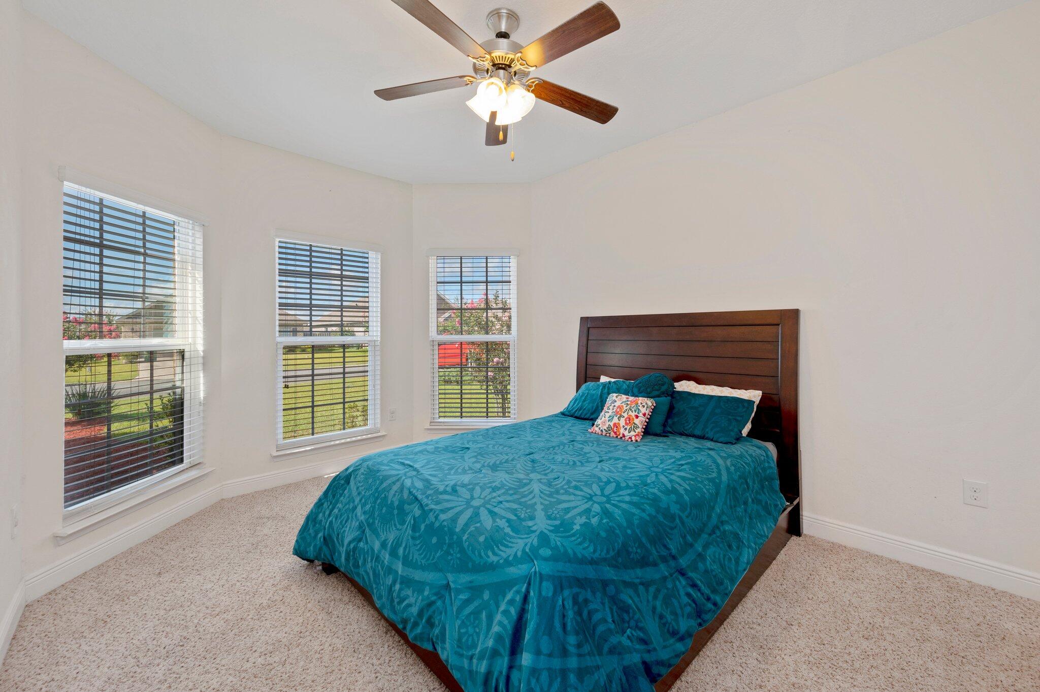 REDSTONE COMMONS - Residential