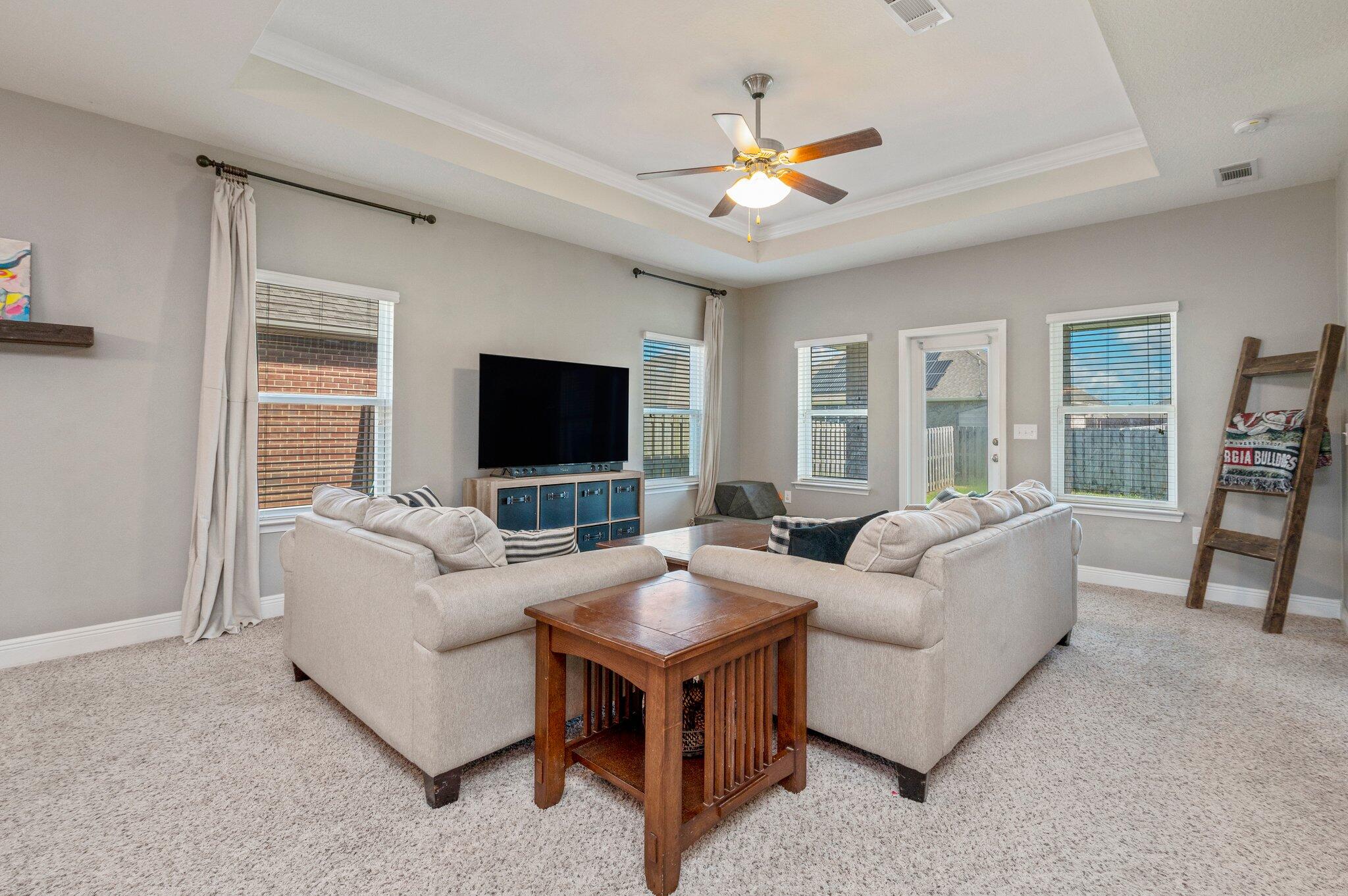 REDSTONE COMMONS - Residential