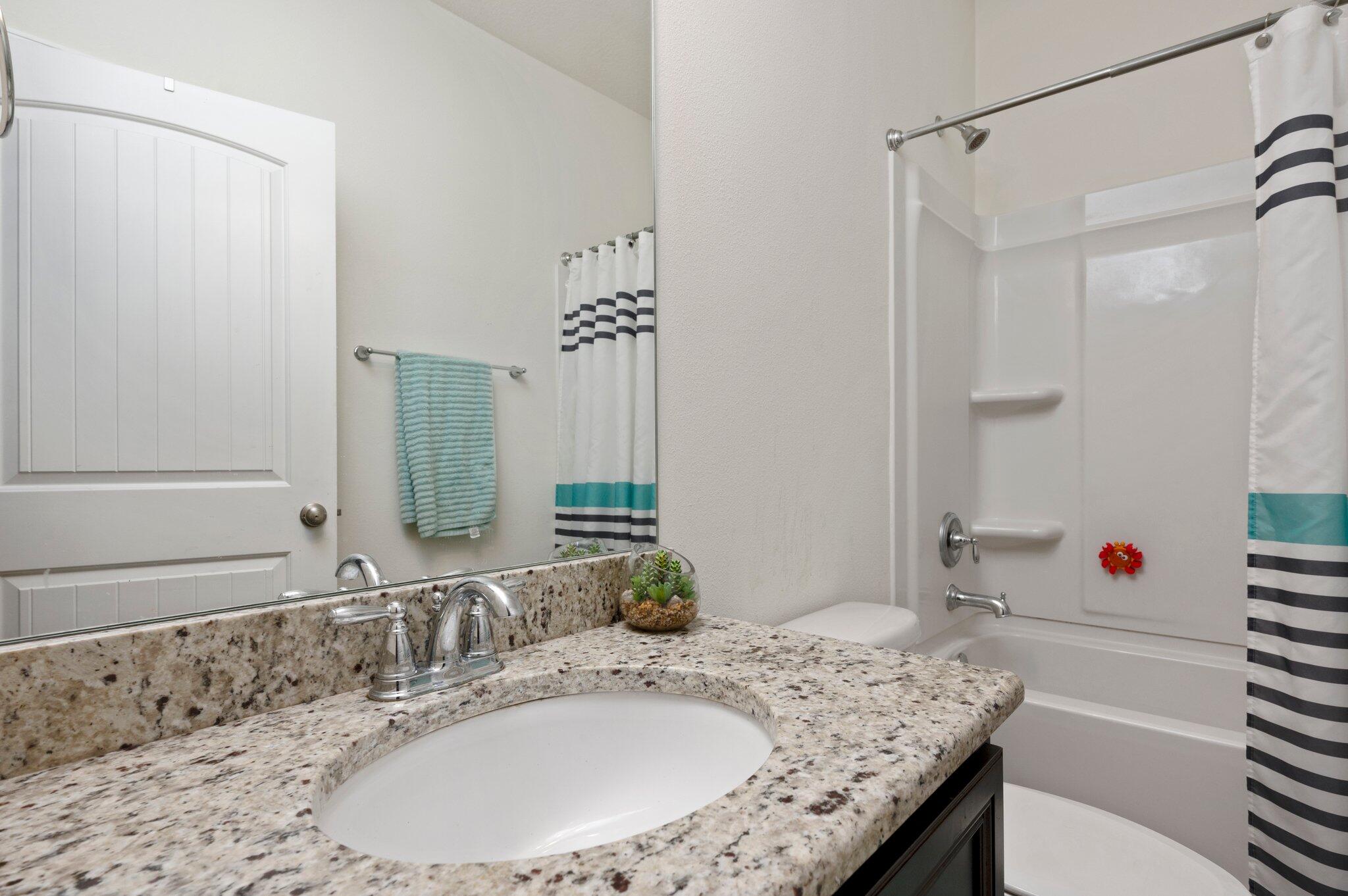 REDSTONE COMMONS - Residential