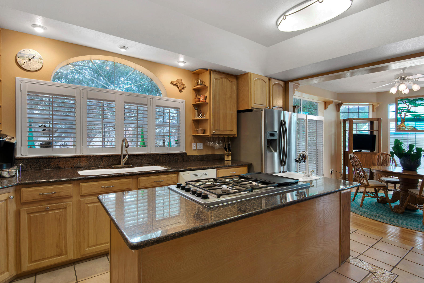 KOKOMO KOVE - Residential