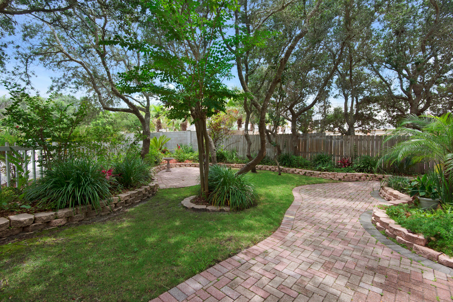 KOKOMO KOVE - Residential