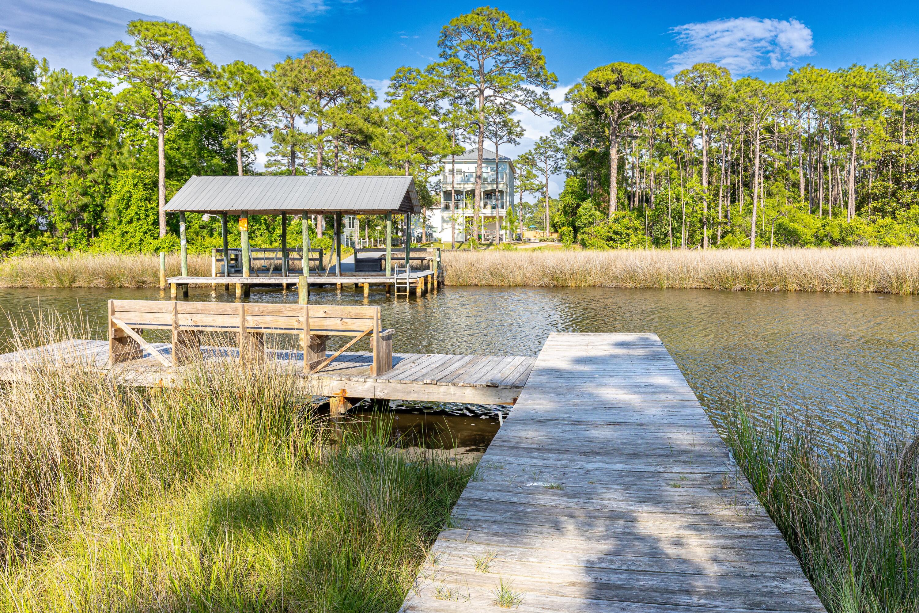 MACK BAYOU ESTATES - Residential