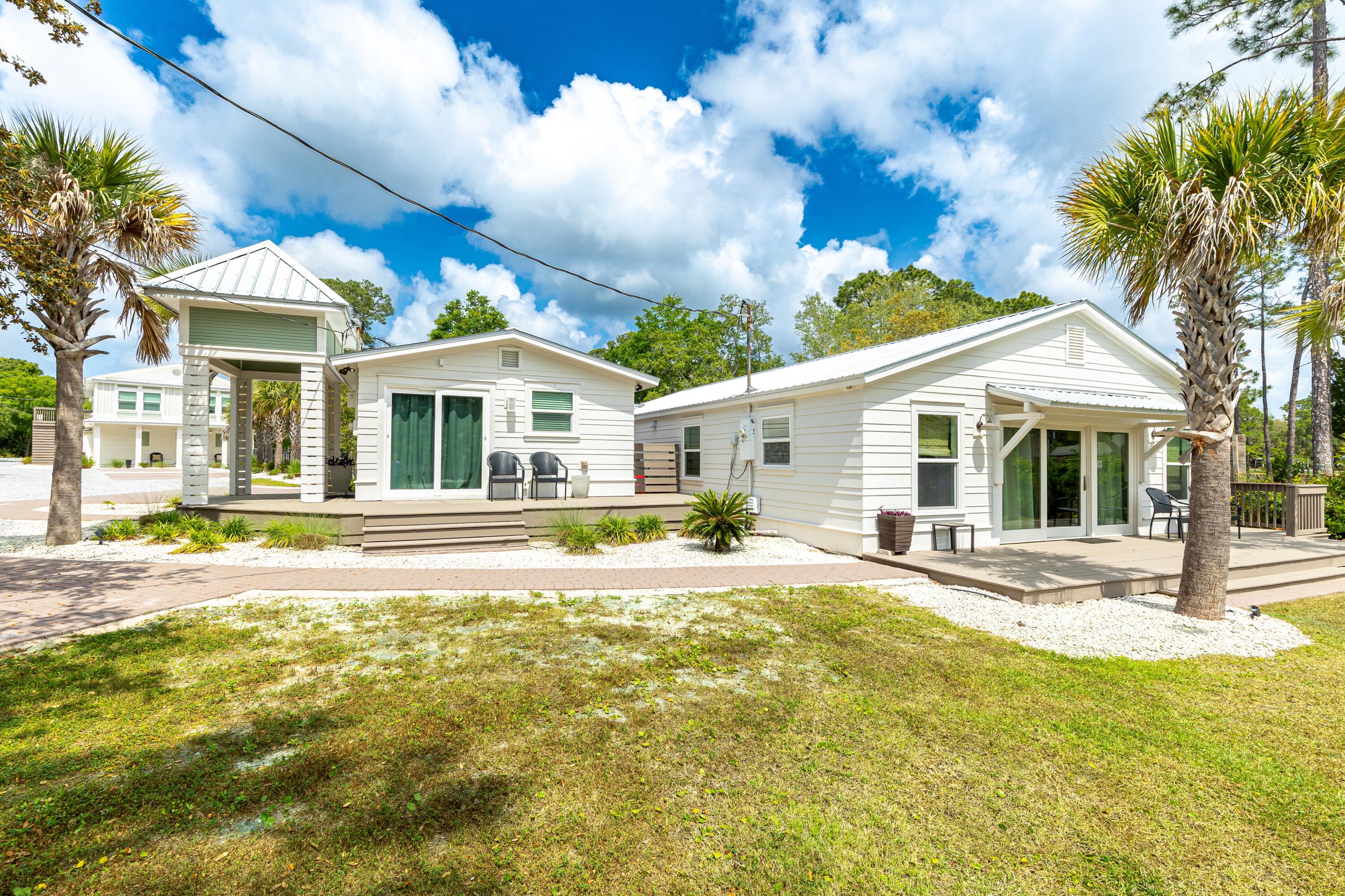 MACK BAYOU ESTATES - Residential