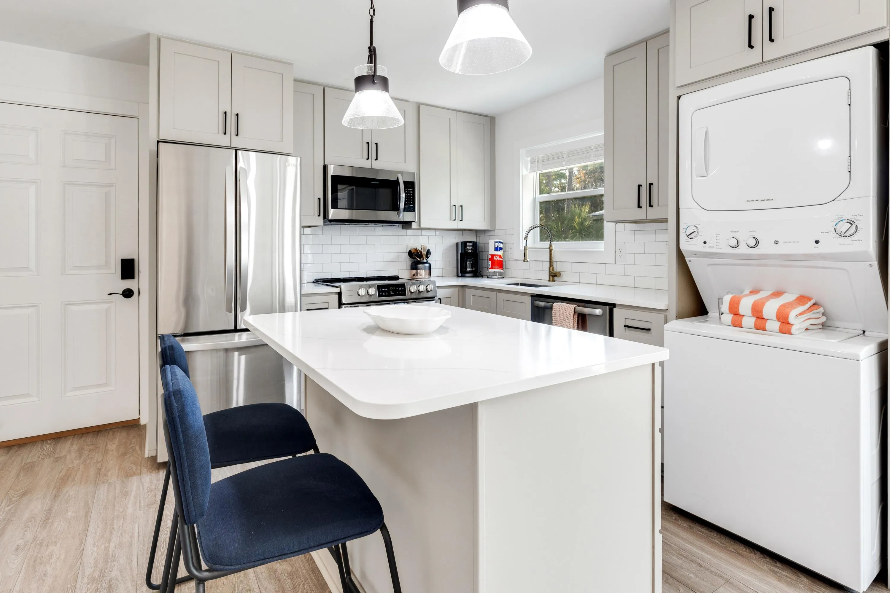 Santa Rosa Beach, Florida 32459, United States, 11 Bedrooms Bedrooms, ,8 BathroomsBathrooms,Residential,Active,146600